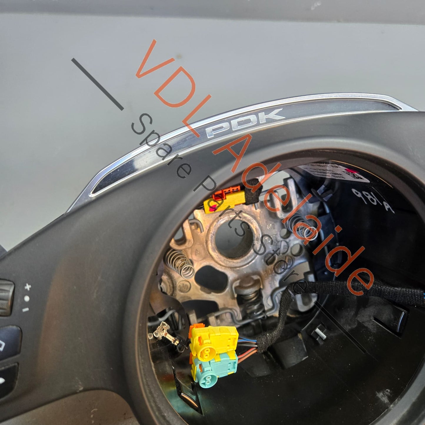 99134780367A34   Porsche 911 991 Cayman Boxster 981 Black Leather Steering Wheel 99134780367 A34