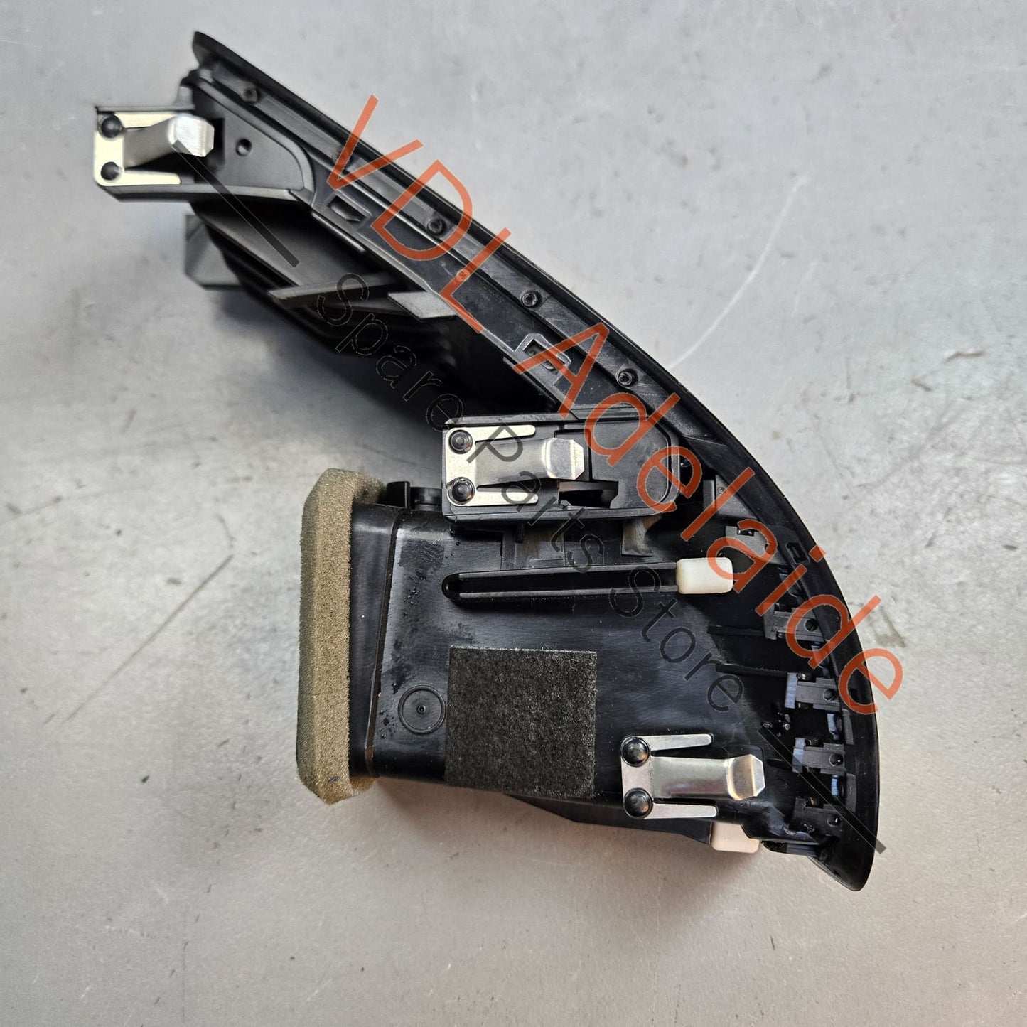 98155214102 98155214101  Porsche Boxster Cayman Centre Left Dashboard Air Vent for Air Conditioning 98155214102 1E0 98155214101