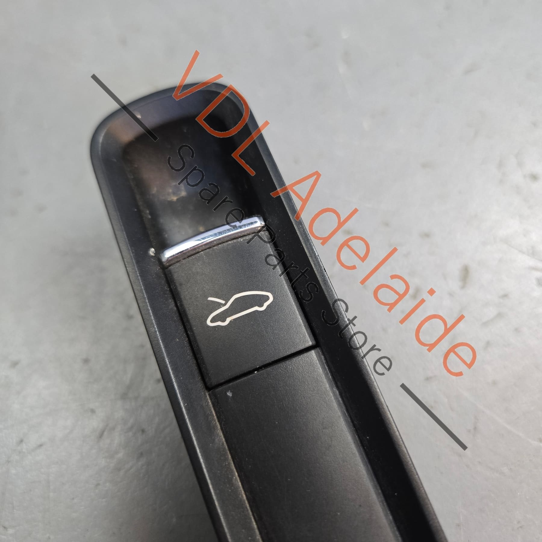 99161310500 99161310501A05  Porsche Cayman Boxster Bonnet Trunk Boot Open Switch 99161310500