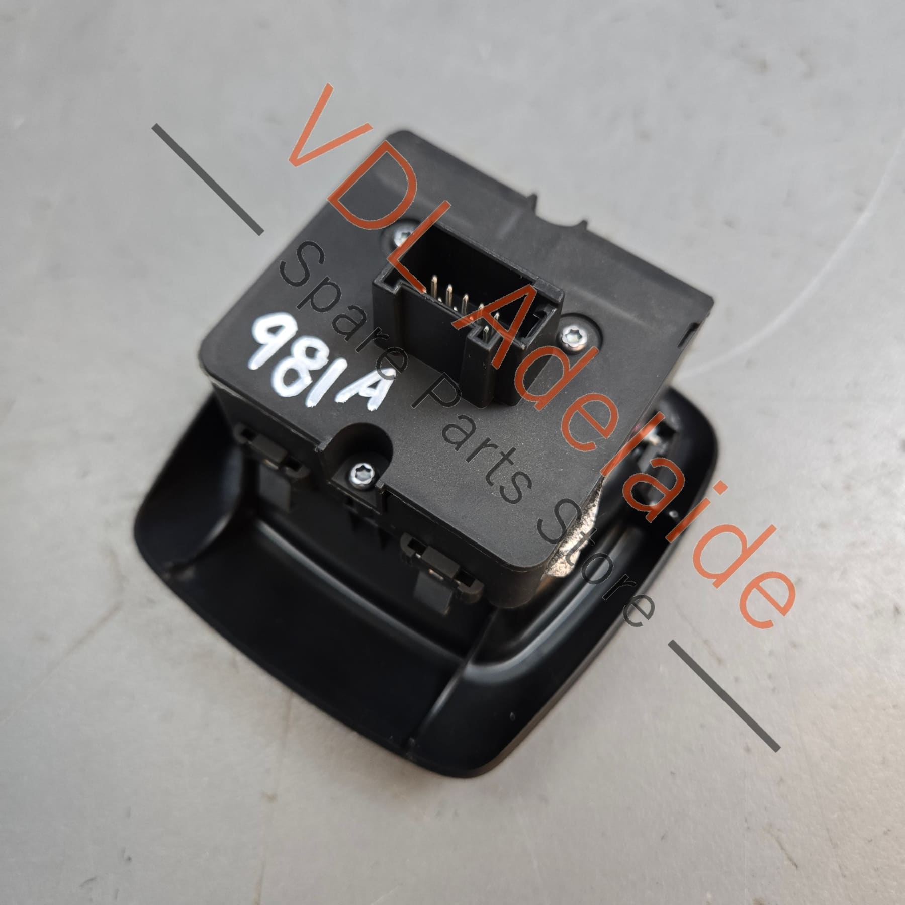 99161325100 99161325101  Porsche Boxster Cayman 911 Electric Park Brake Switch Button 99161325100 1E0 99161325101 1E0