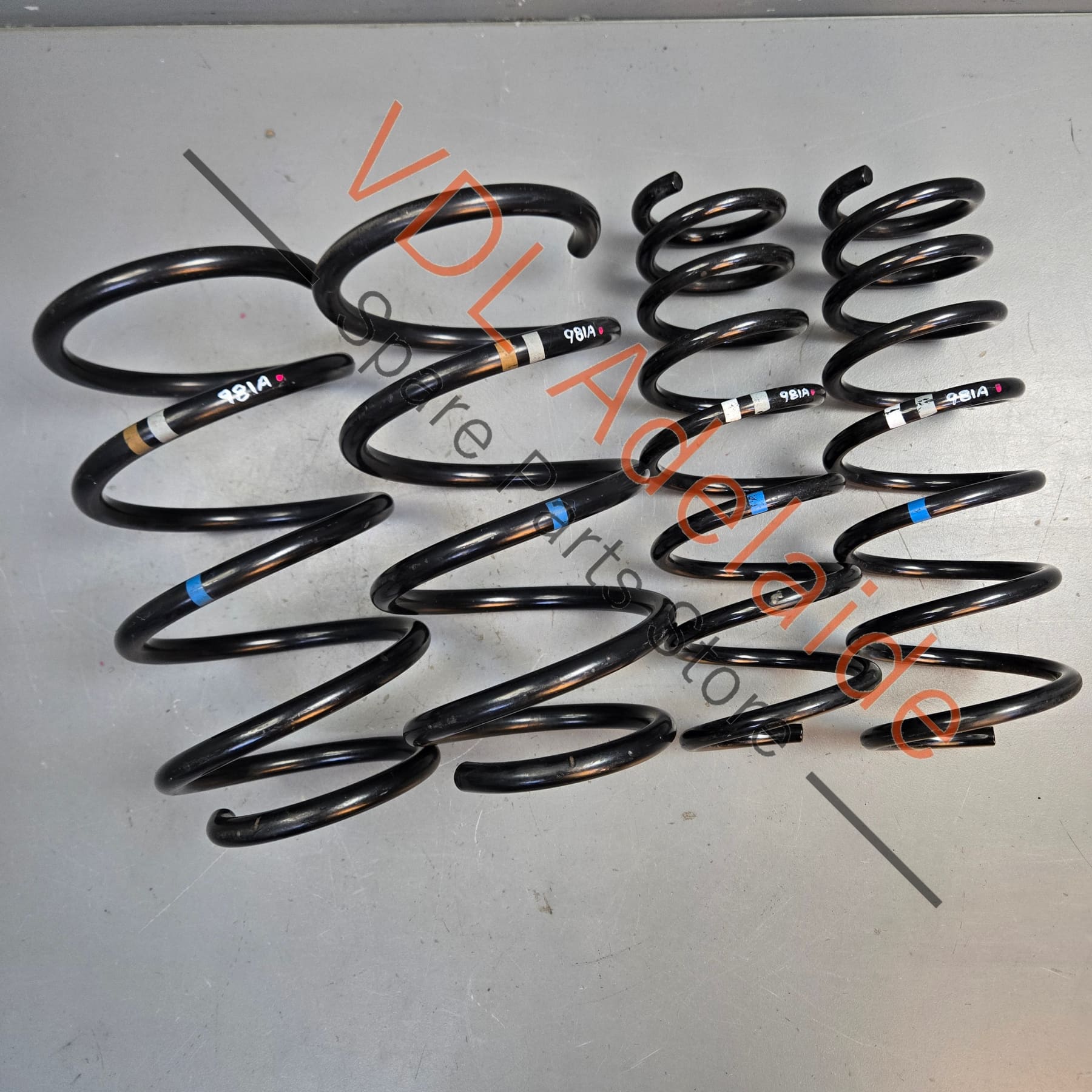 98134400000000 98133353117504 98134353113 Porsche 981 Boxster Cayman Set of Coil Springs Stock Standard