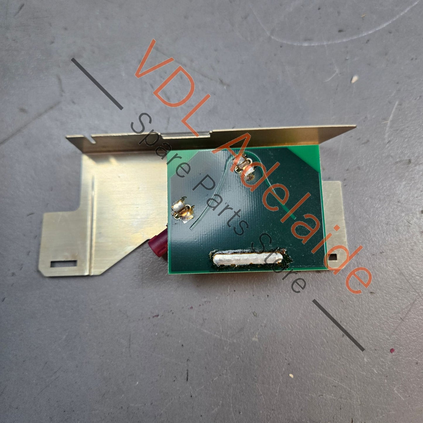 99164712500   Porsche Boxster GSM Phone Antenna 99164712500