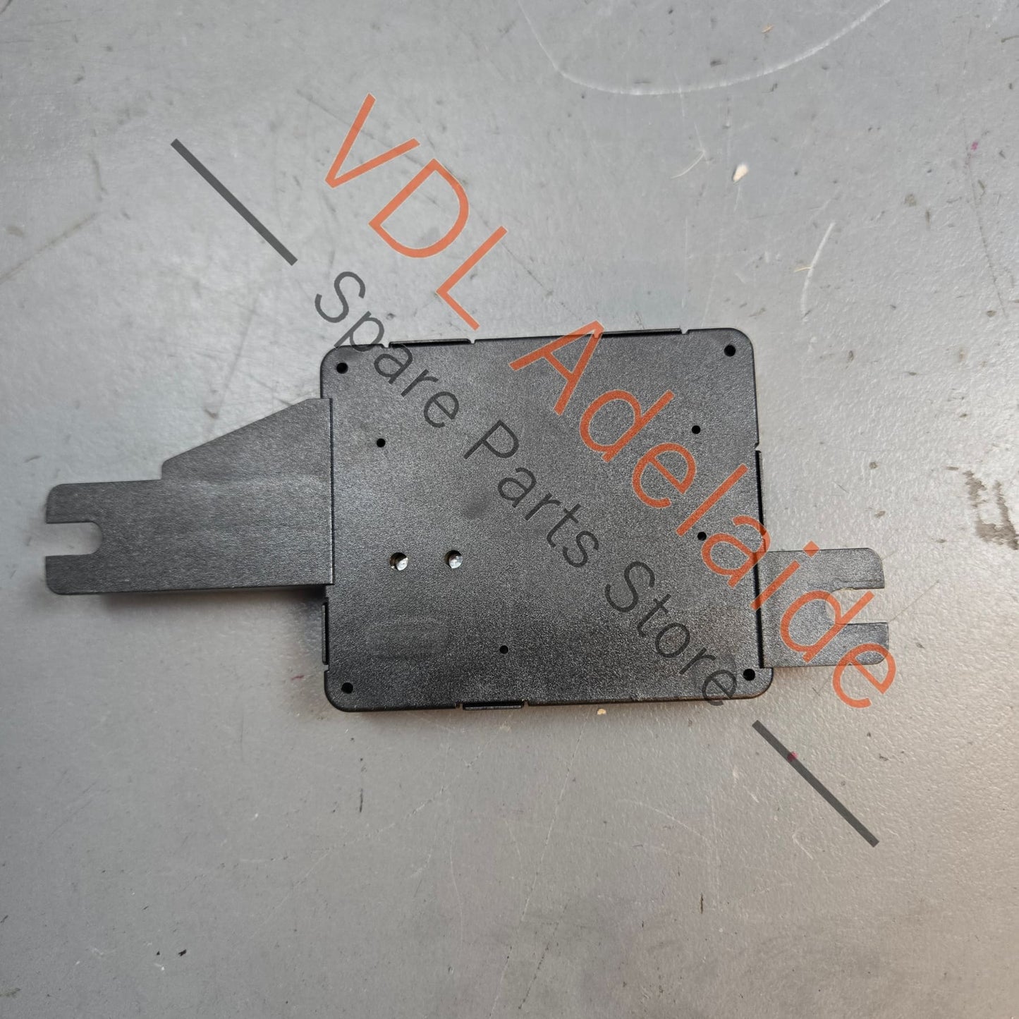 99161812200   Porsche Boxster Antenna Junction Box Control Unit 99161812200