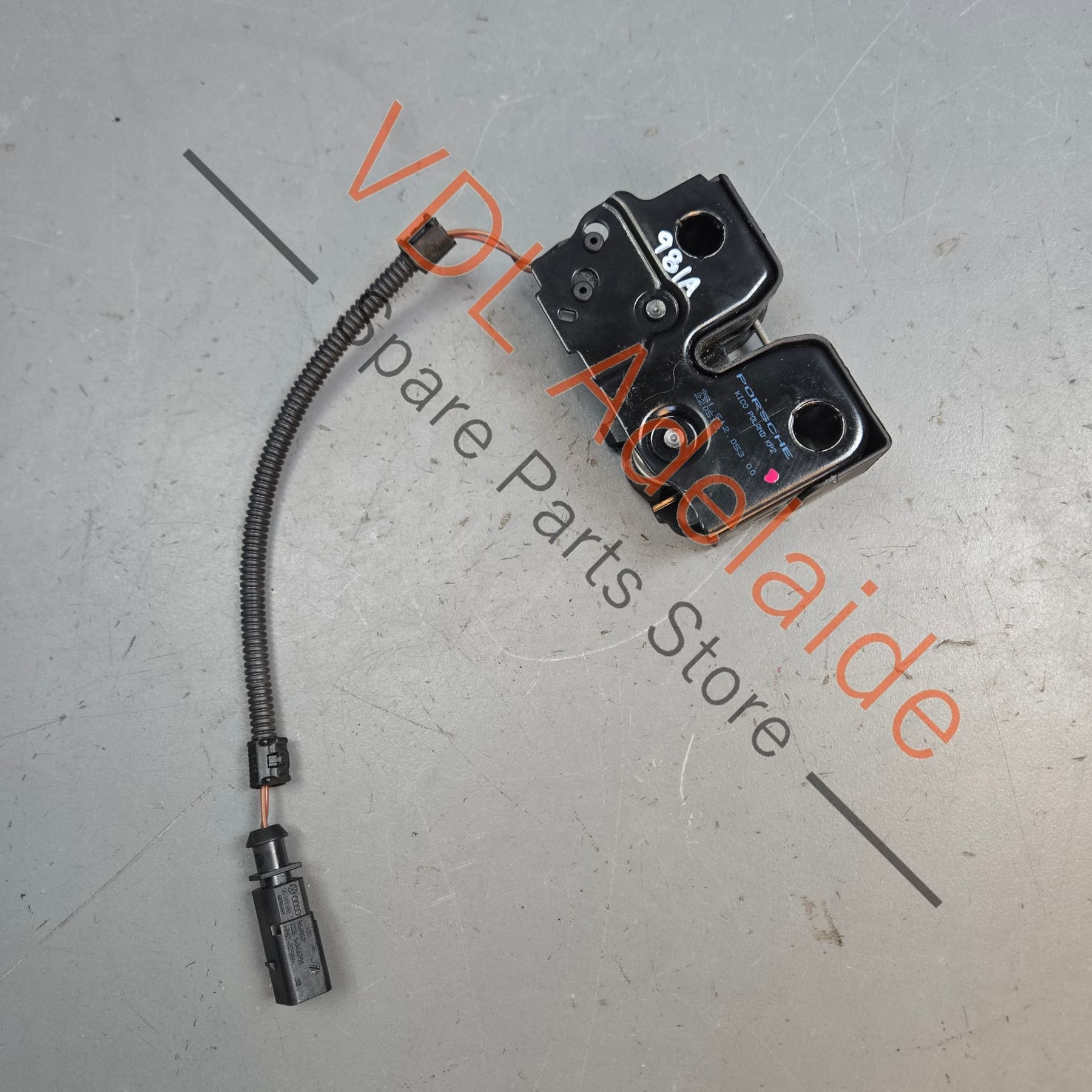 98151205300   Porsche Boxster 981 Rear Hatch Trunk Boot Lid Lock 98151205300