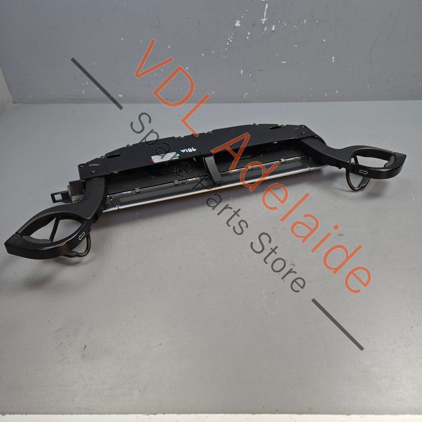 99155219305   Porsche Boxster Cayman 911 Drinks Cup Holder for Dashboard Interior Left Side 99155219305 V08