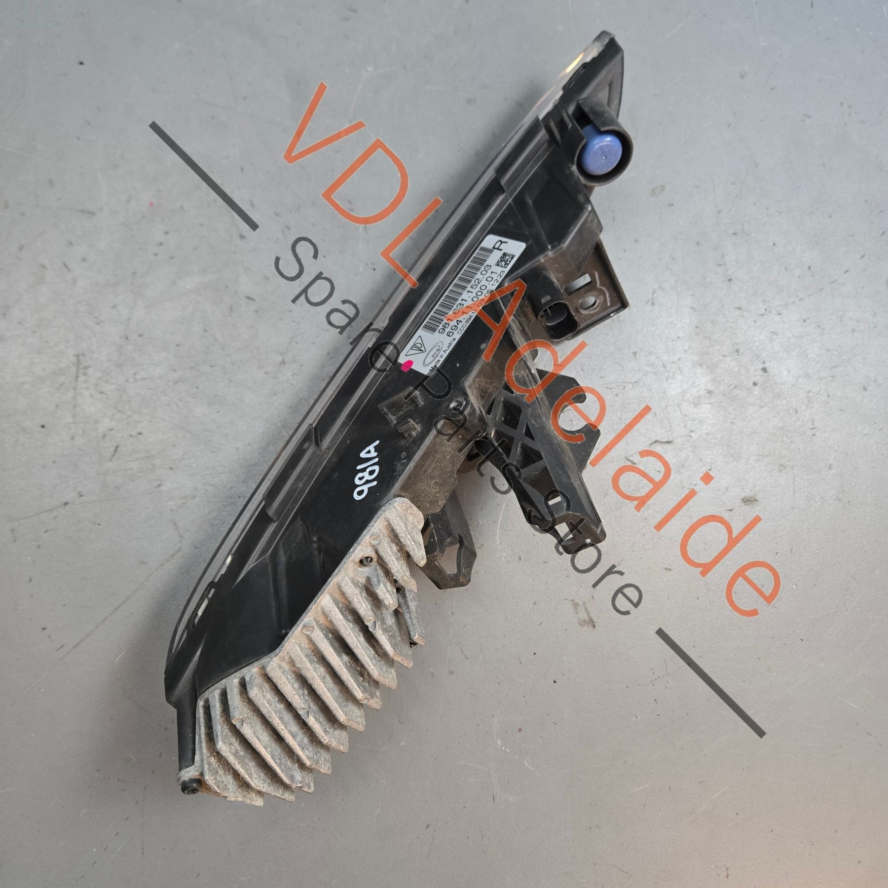 98163115203 98163115203  Porsche Boxster Cayman 981 Front Right Fog DRL Bumper Light 98163115203