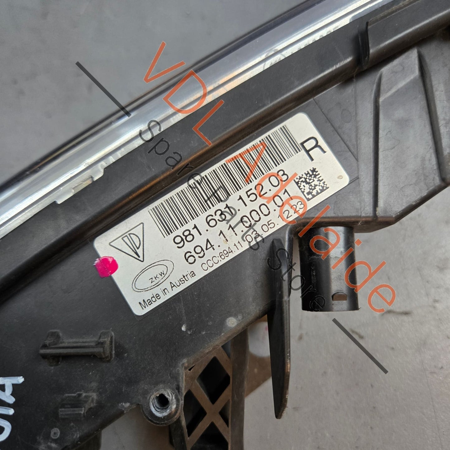 98163115203 98163115203  Porsche Boxster Cayman 981 Front Right Fog DRL Bumper Light 98163115203