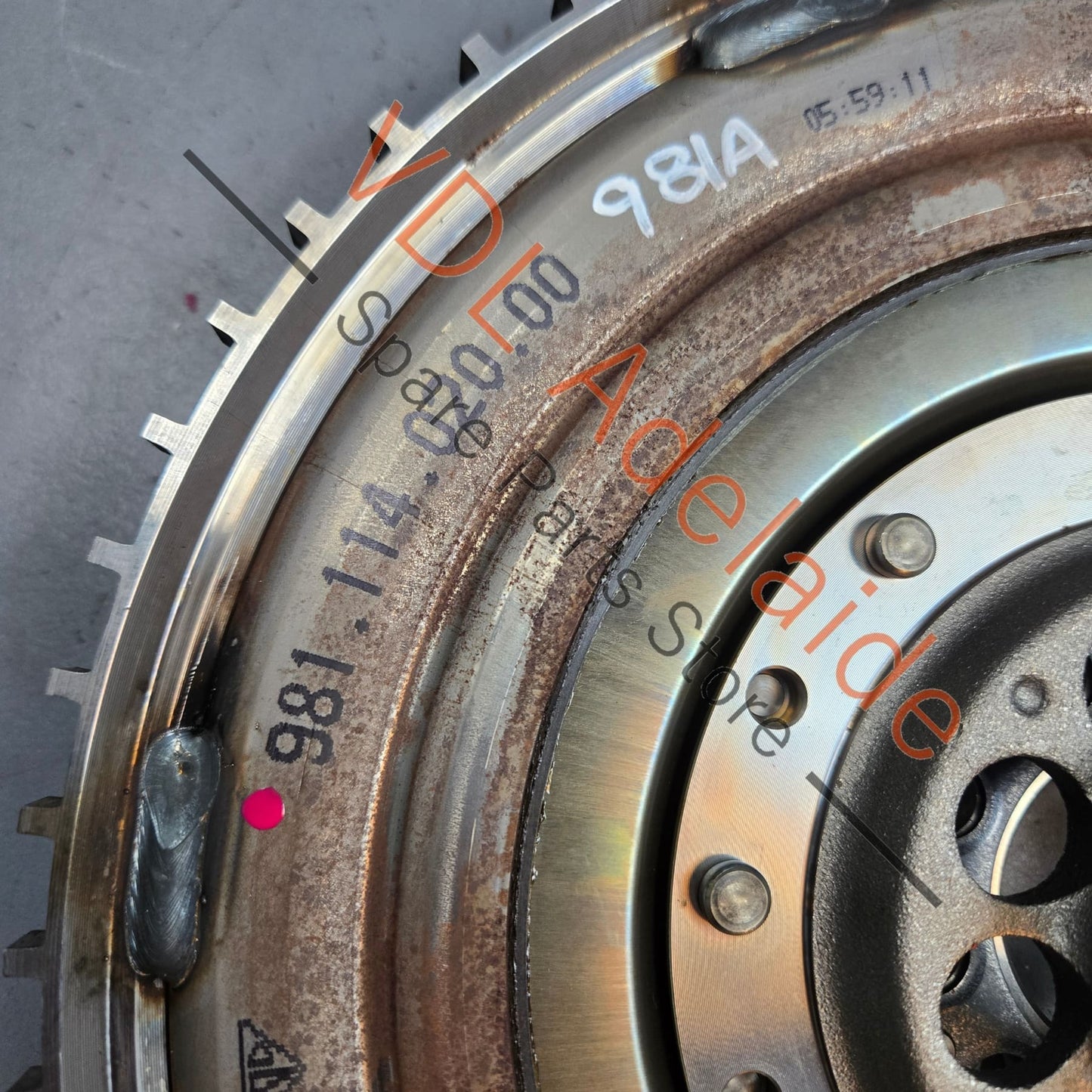 98111402000   Porsche Boxster Cayman 2.7L Dual Mass PDK Flywheel 98111402000