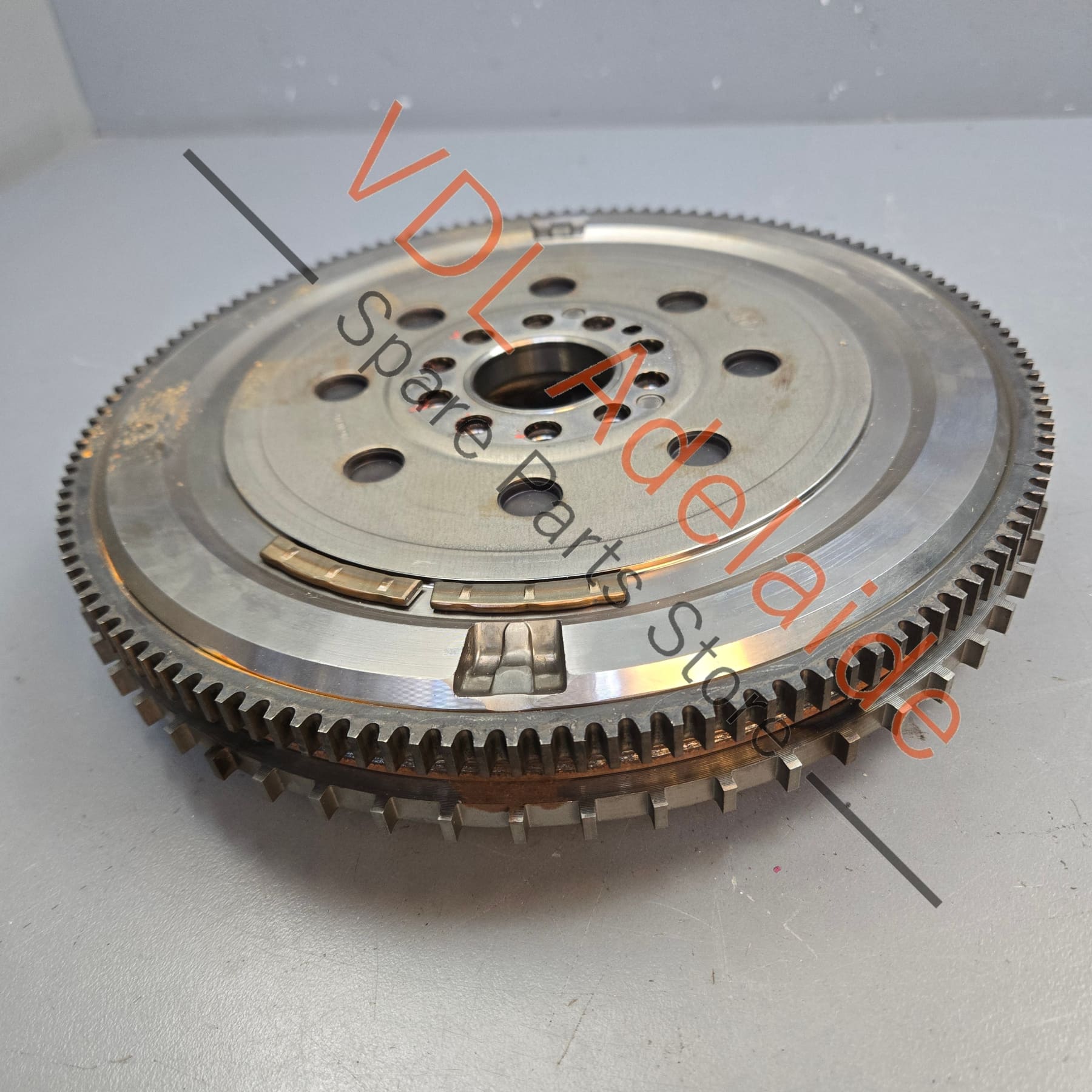 98111402000   Porsche Boxster Cayman 2.7L Dual Mass PDK Flywheel 98111402000