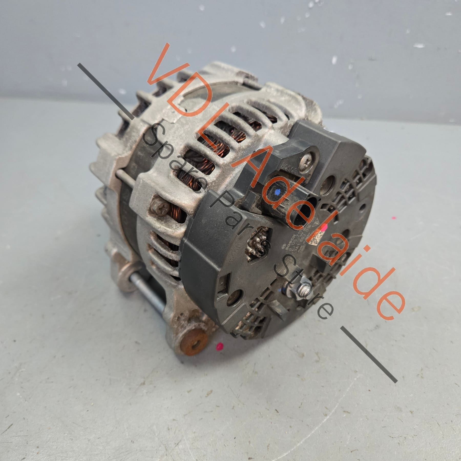 9A160301600 9A160301601  Porsche Cayman Boxster 2.7L Alternator 9A160301601 150A Bosch