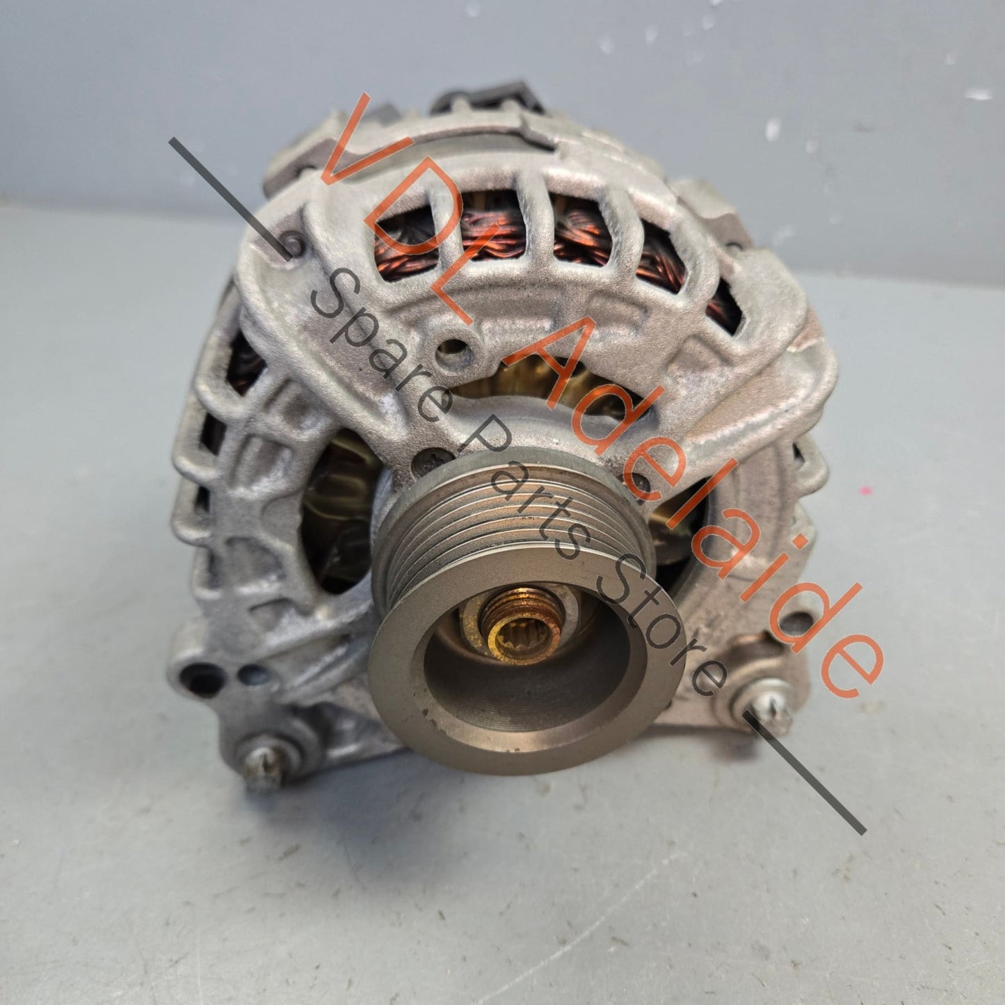 9A160301600 9A160301601 Porsche Cayman Boxster 2.7L Alternator 9A160301601 150A Bosch