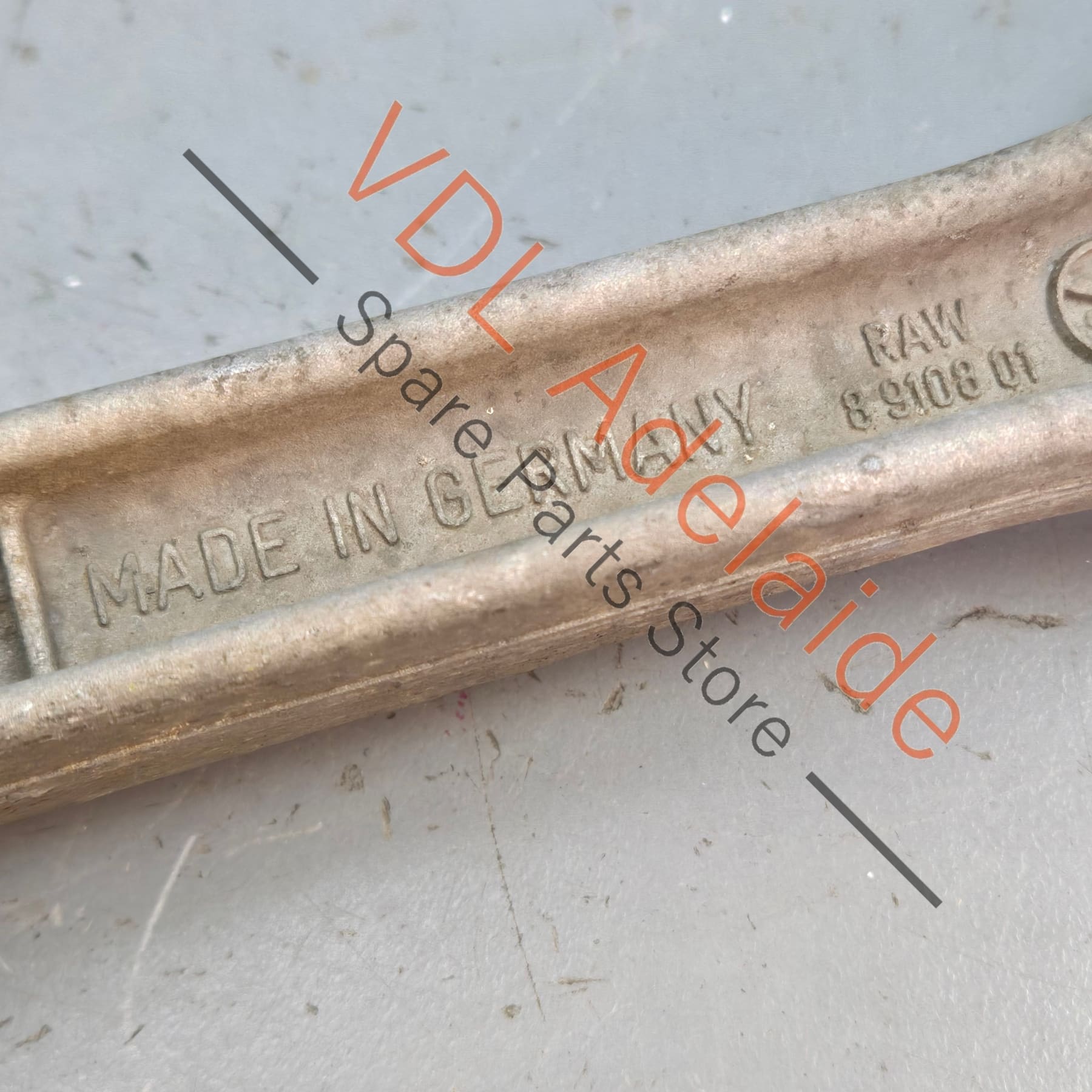 99134104306   Porsche Cayman Boxster 911 Front Suspension Guide Control Arm