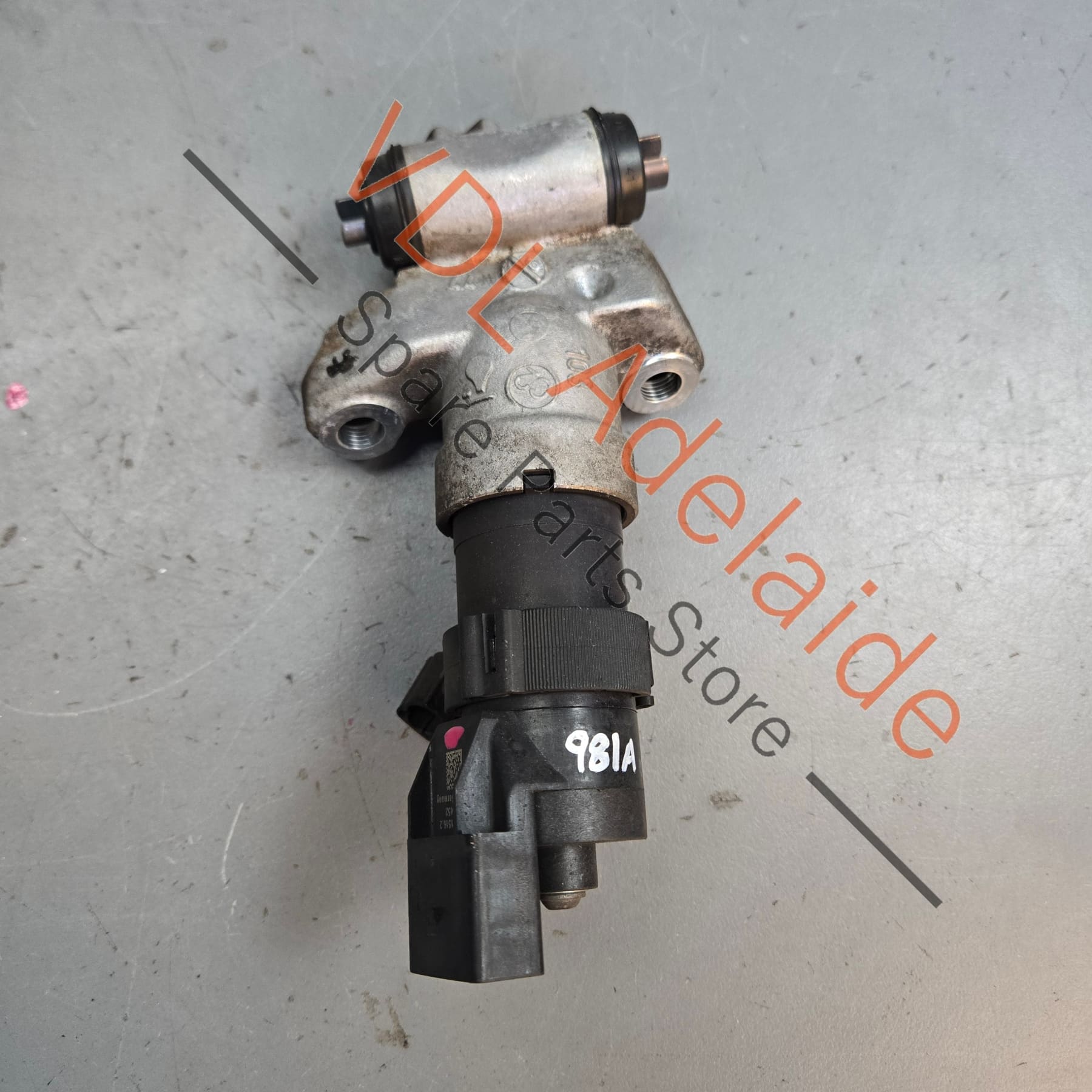 97035209105 298609403  Porsche Cayman Boxster 911 Rear Right Handbrake Servo Motor 97035209105 298609403