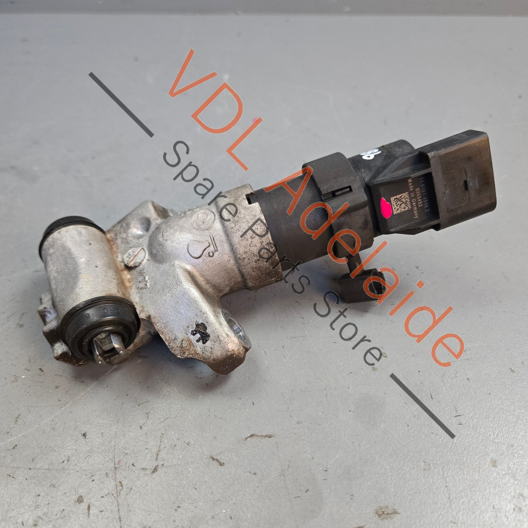 97035209105 298609403  Porsche Cayman Boxster 911 Rear Right Handbrake Servo Motor 97035209105 298609403