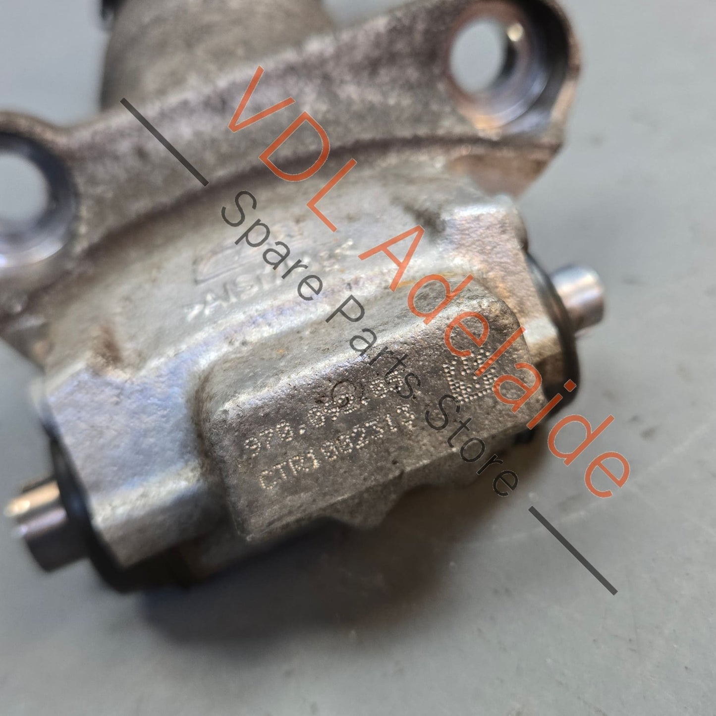 97035209205 298609404 Porsche Cayman Boxster 911 Rear Left Handbrake Servo Motor 97035209205 298609404