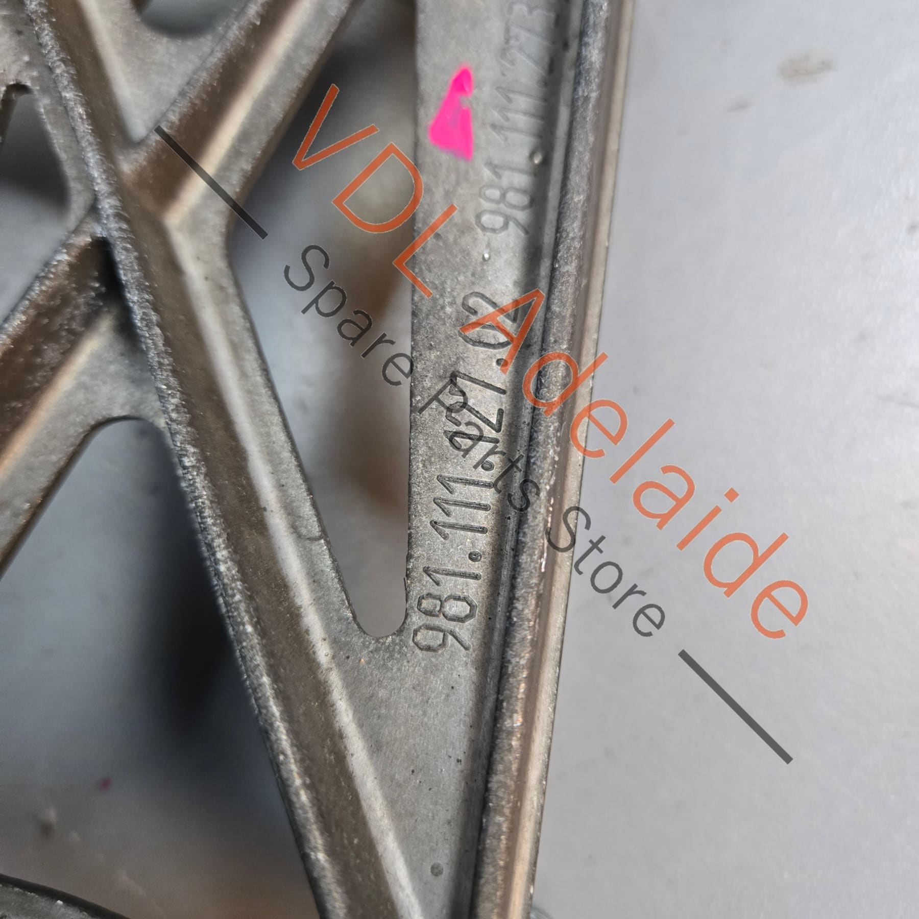 98111112702   Porsche Cayman Boxster Sport Exhaust System Gearbox Mounting Bracket 98111127302