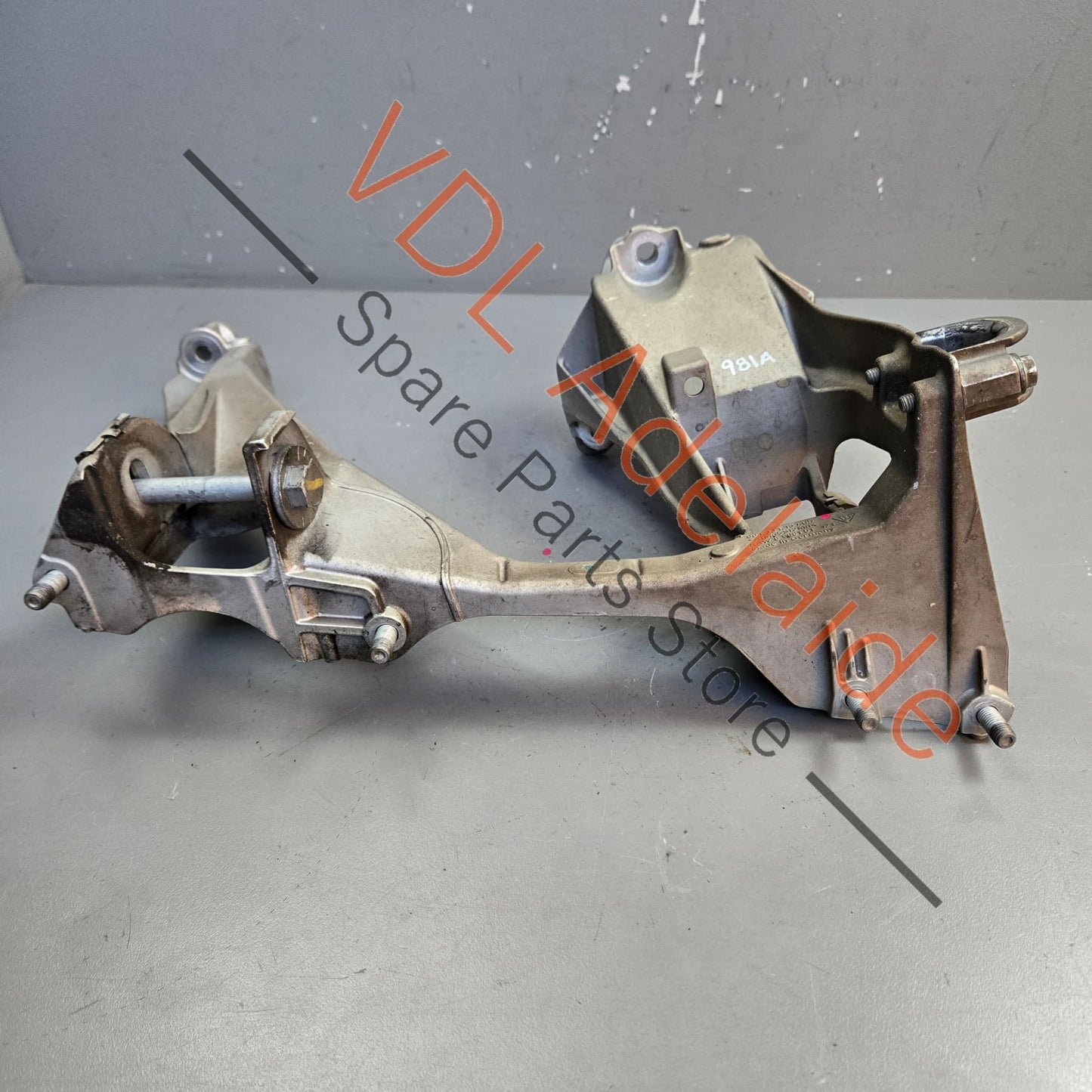 98133105105 98133105108  Porsche Boxster Cayman Rear Left Subframe Engine & Suspension Carrier Bracket 98133105108  98133105105