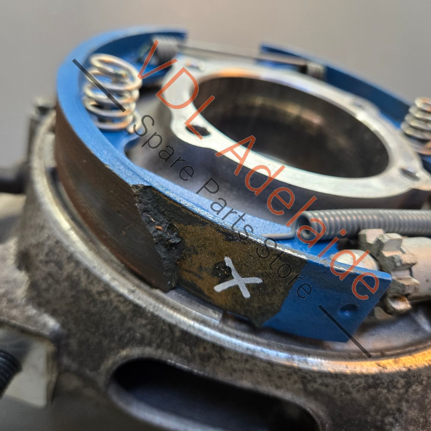 98133165705 982505051J 98133115707 Porsche 911 Cayman Boxster Rear Left Hub Spindle Wheel Bearing Housing Knuckle 982505051J 98133165705 98133115707