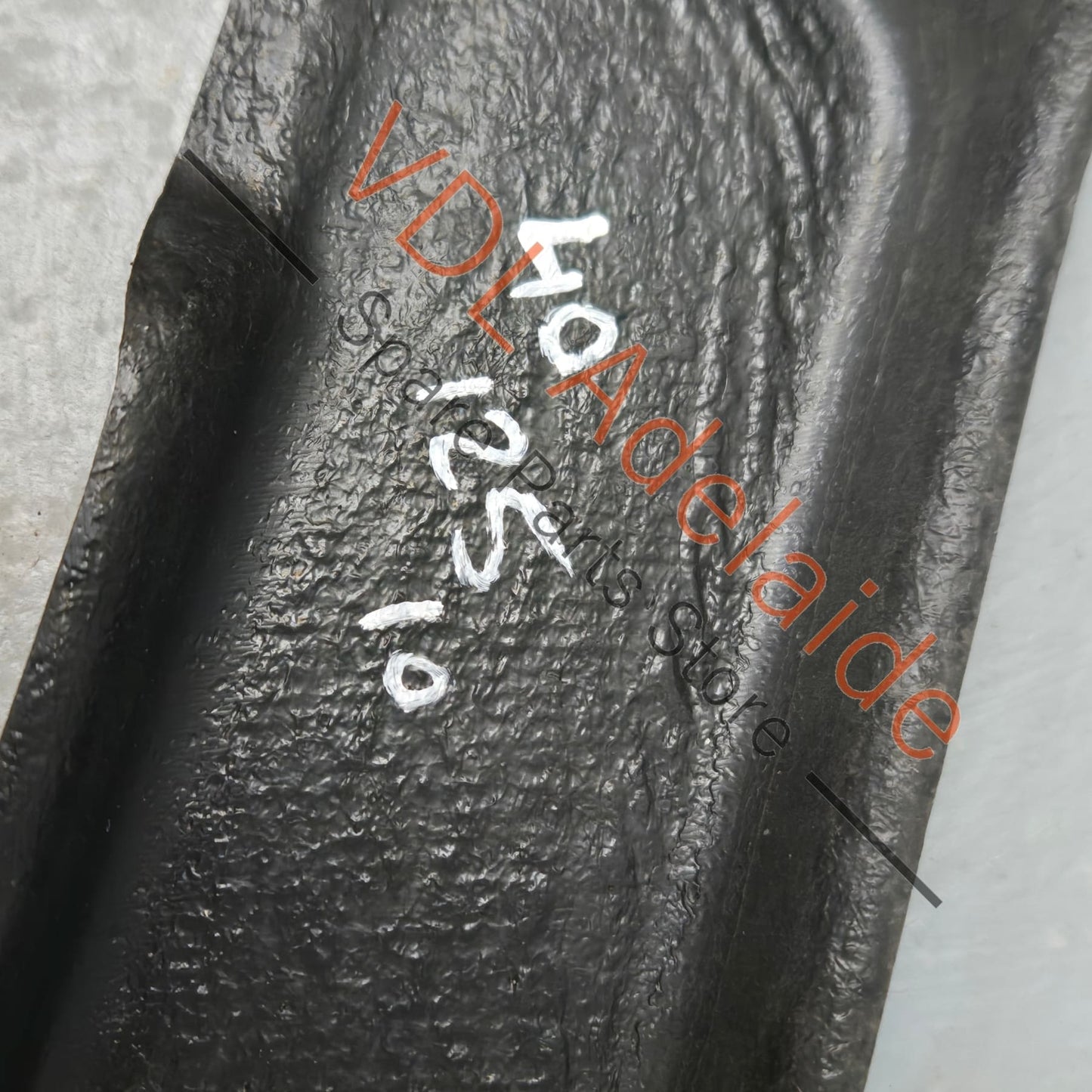 99150460500 Porsche Cayman Boxster 911 Underbody Protection Splash Panel LHS Left Side Middle 99150460500