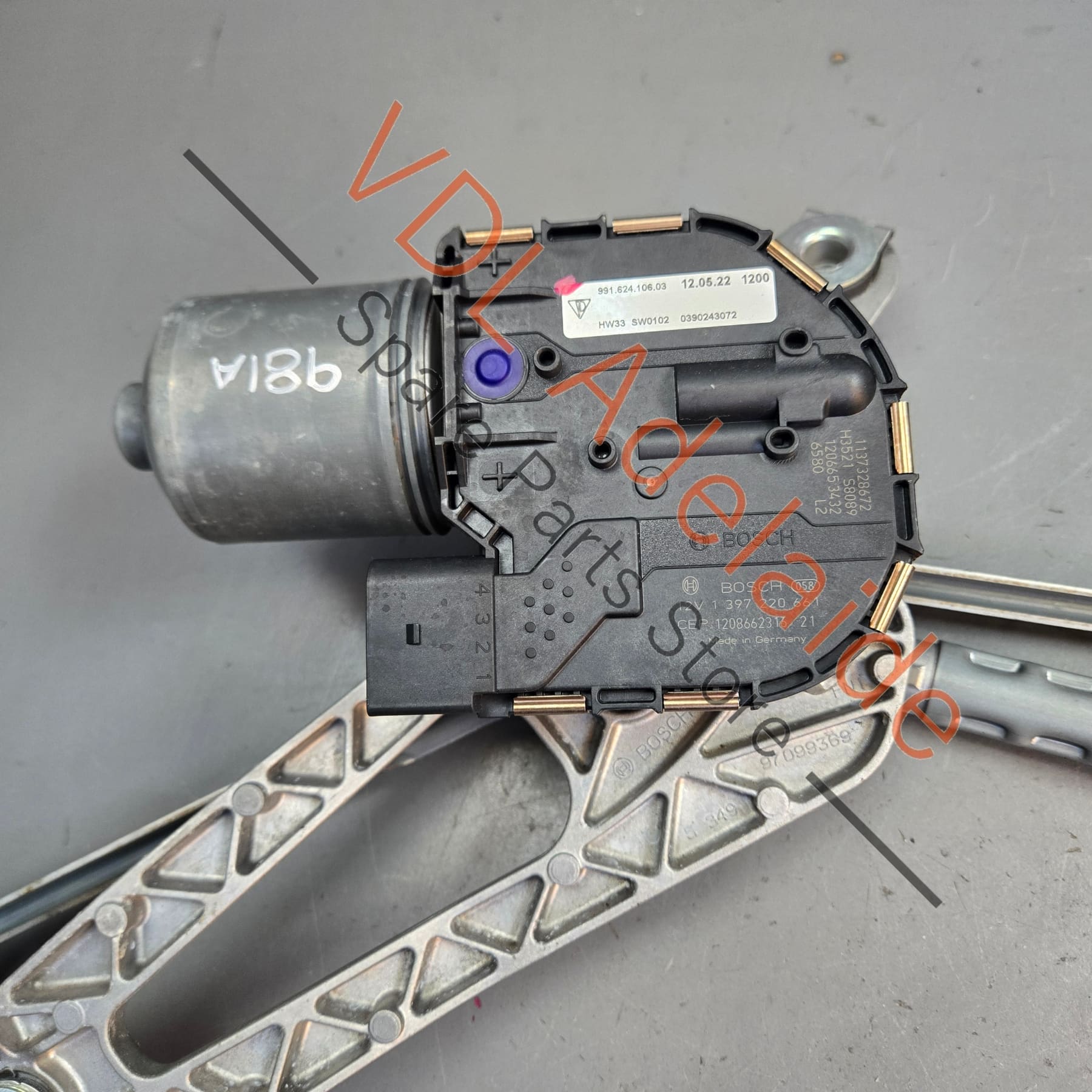 99162803610   Porsche 911 Boxster Cayman Windscreen Wiper Arm Linkage & Motor 99162803610 99162410603