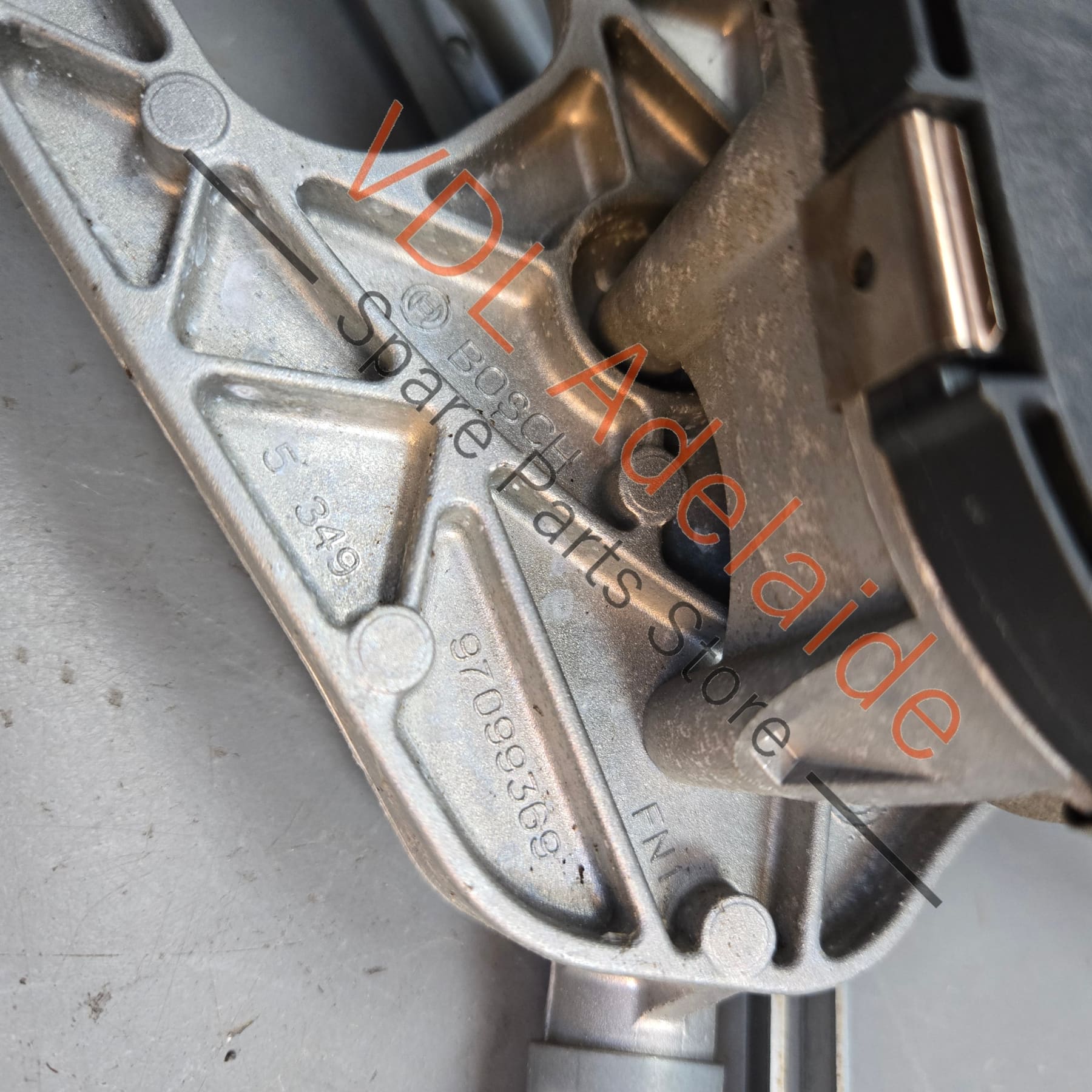 99162803610   Porsche 911 Boxster Cayman Windscreen Wiper Arm Linkage & Motor 99162803610 99162410603