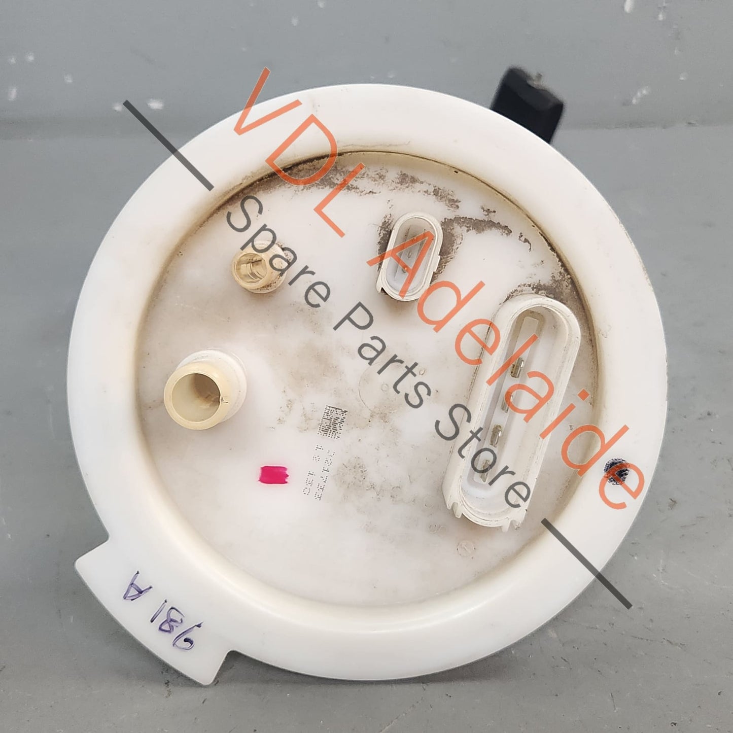 99120142100 99162083100   Porsche 911 Boxster Cayman Fuel Level Sender & Flange 99162083100 99120142100