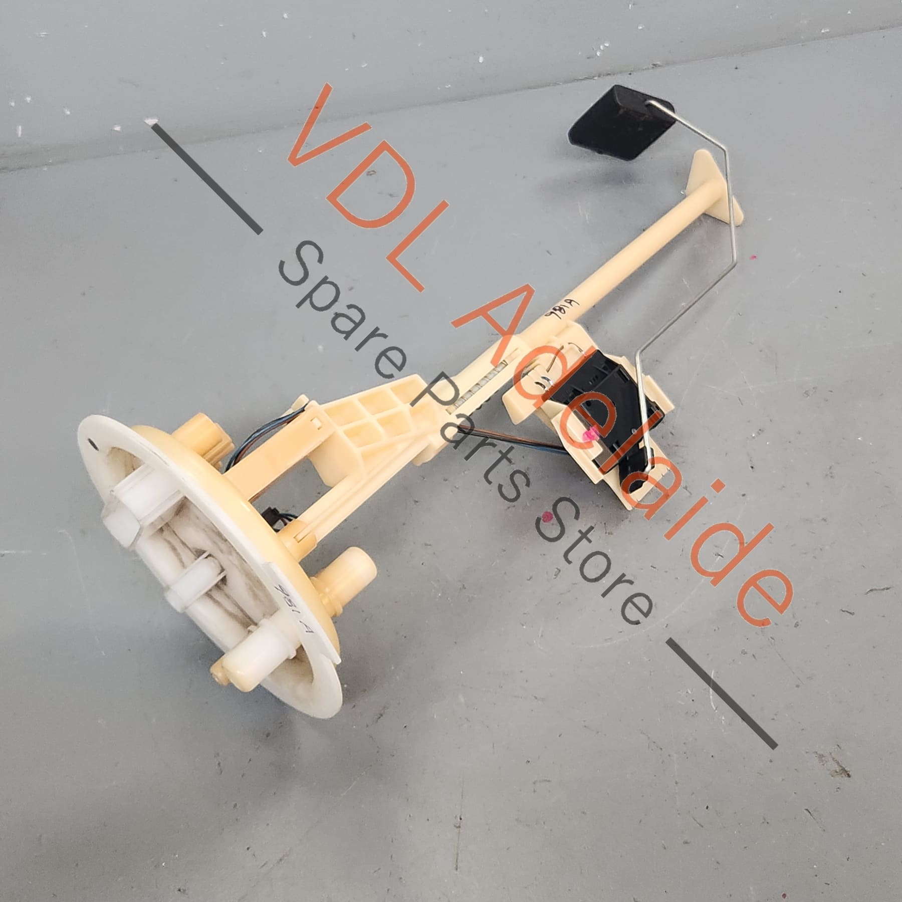 99120142100 99162083100   Porsche 911 Boxster Cayman Fuel Level Sender & Flange 99162083100 99120142100