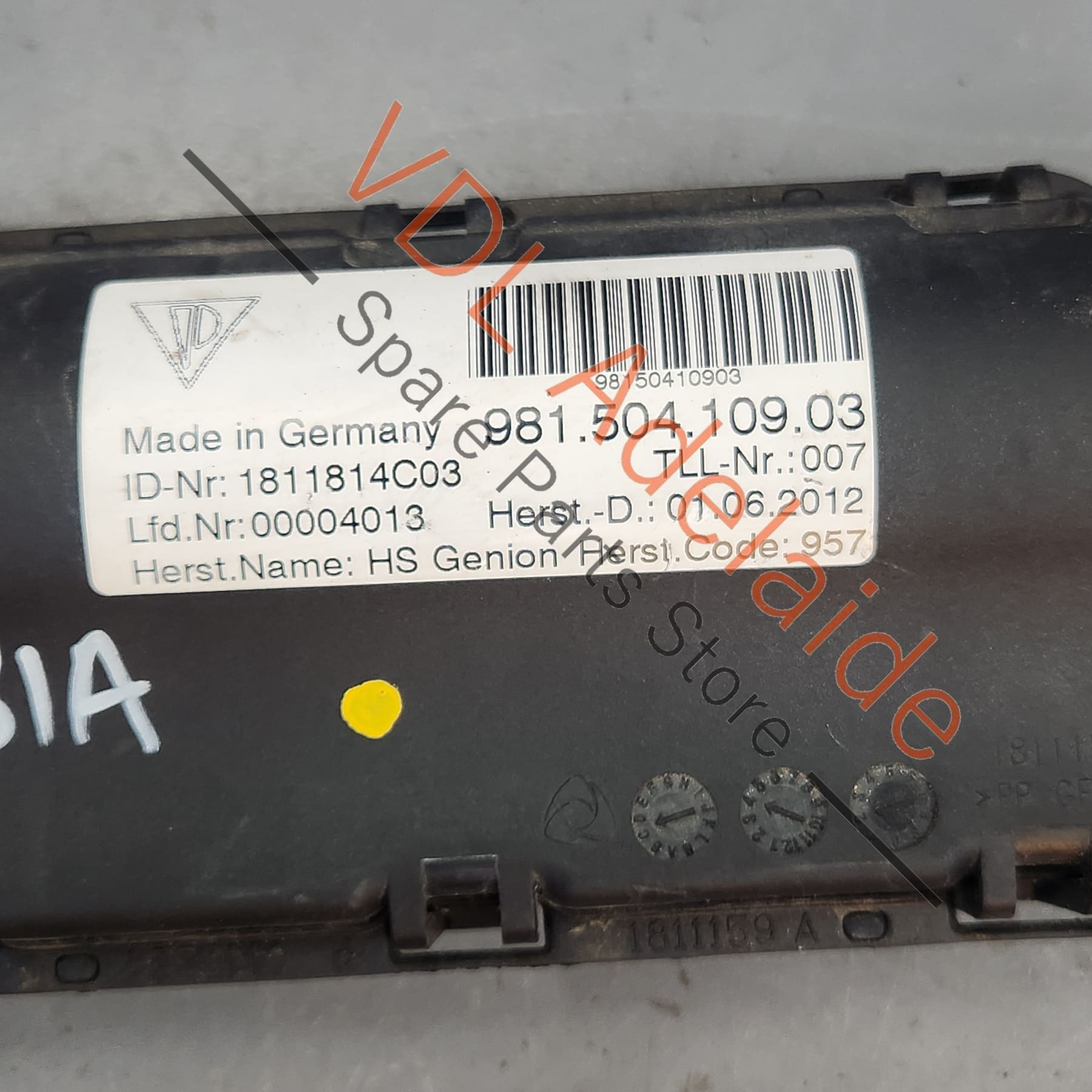 98150410903    Porsche 911 Boxster Cayman Rear Spoiler Drive Mechanism Motor 98150410903