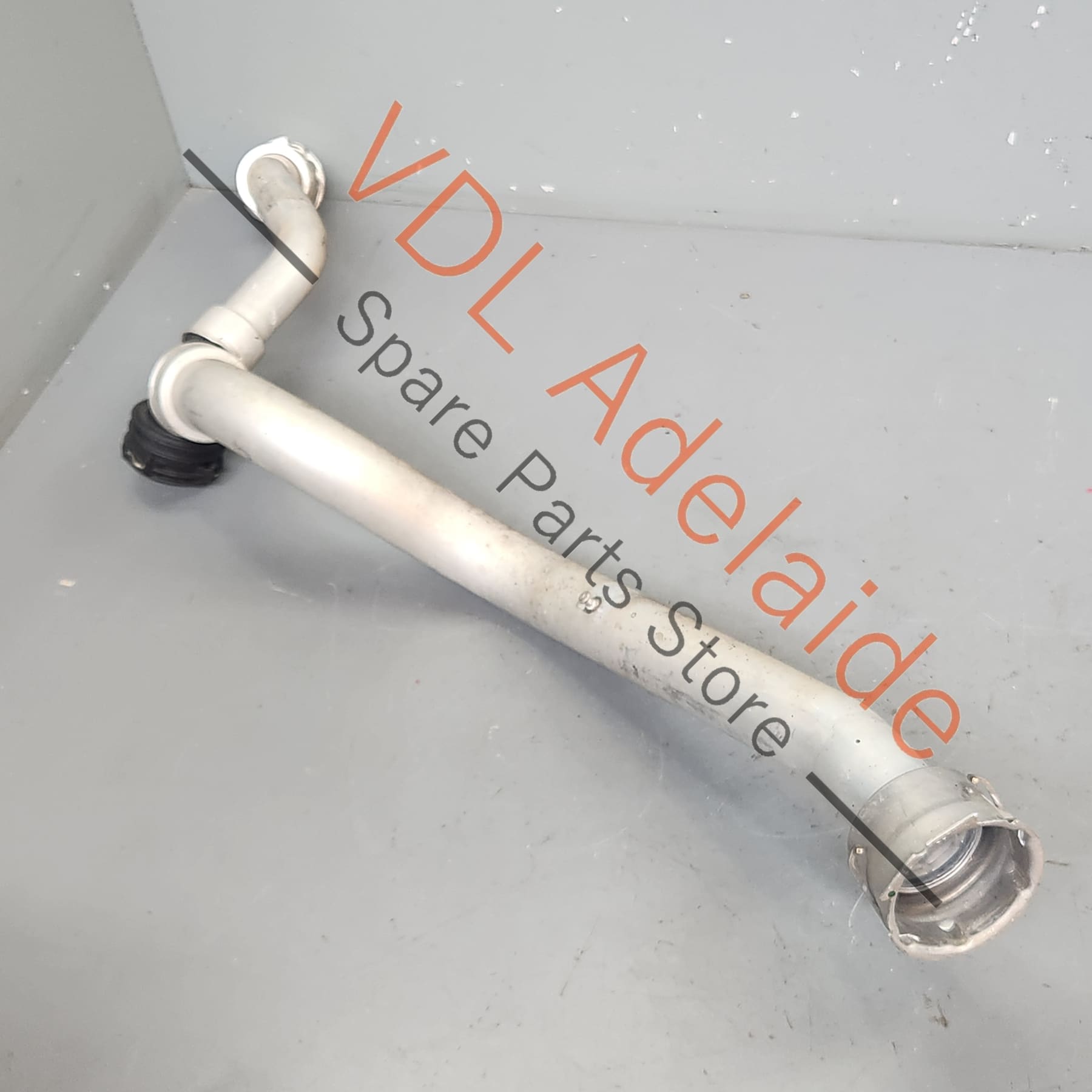 99110675203    Porsche 911 Boxster Cayman Aluminium Coolant Pipe 99110675203