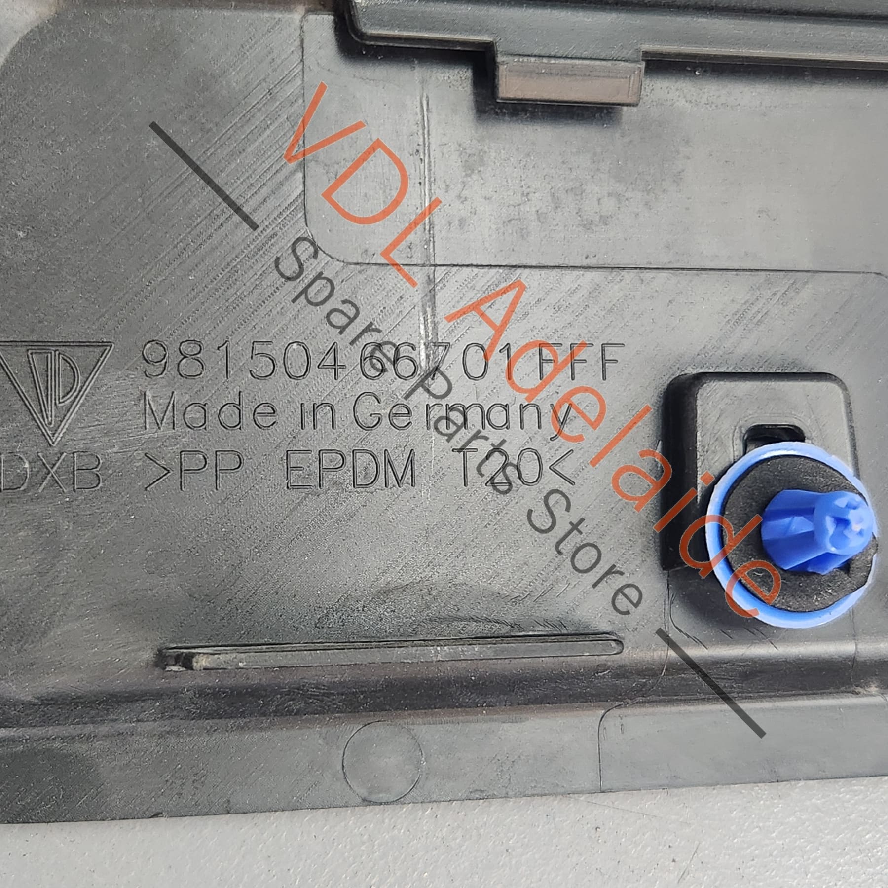 98150466701 981504467201   Porsche Boxster Sill Trim Cover Left 98150446720 1E0 98150446705