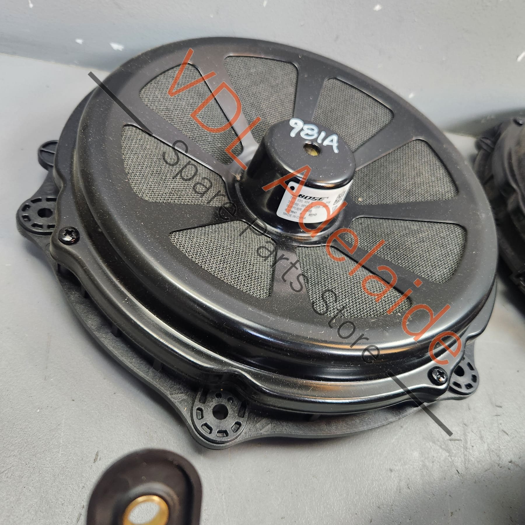 99164556600 7PP035454E 7PP035415F  Porsche Cayman Boxster 911 10 Speaker Loudspeaker Audio Set with Subwoofer