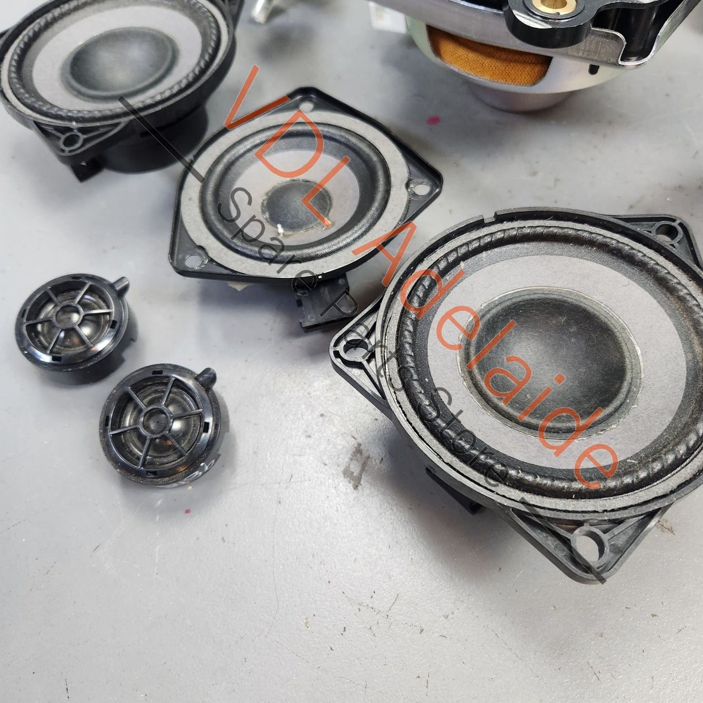 99164556600 7PP035454E 7PP035415F  Porsche Cayman Boxster 911 10 Speaker Loudspeaker Audio Set with Subwoofer