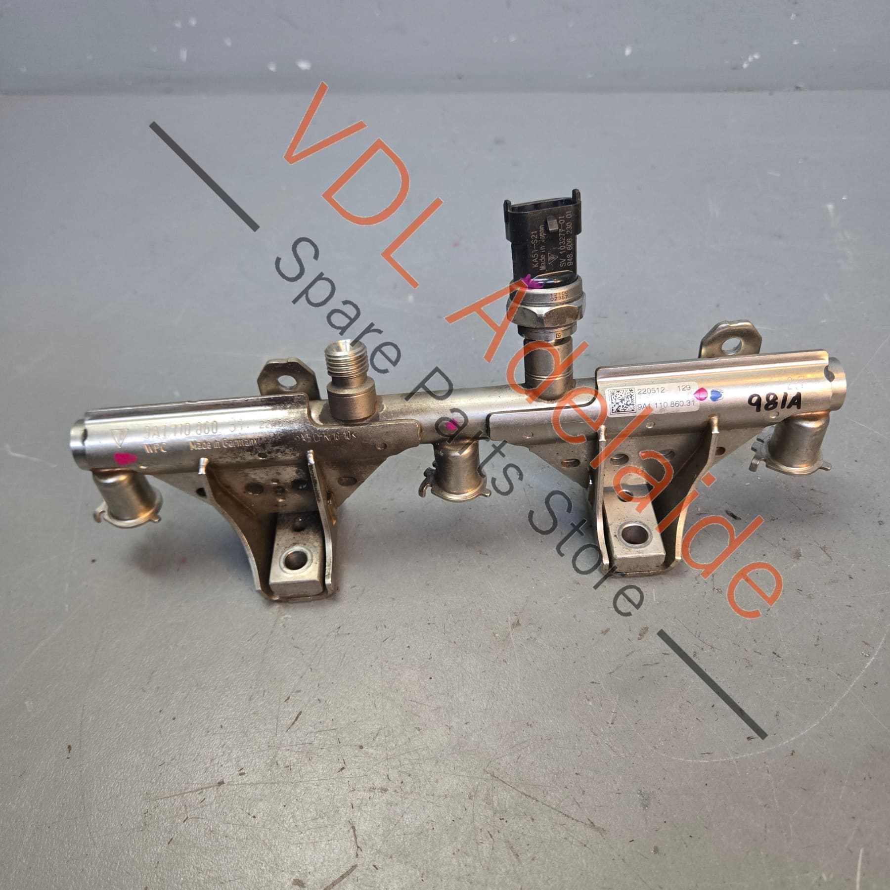 94860623003 9A111086031   Porsche Boxster A122 Fuel Pressure Sensor & Pipe 9A111086031 94860623003 Cyls 4-6