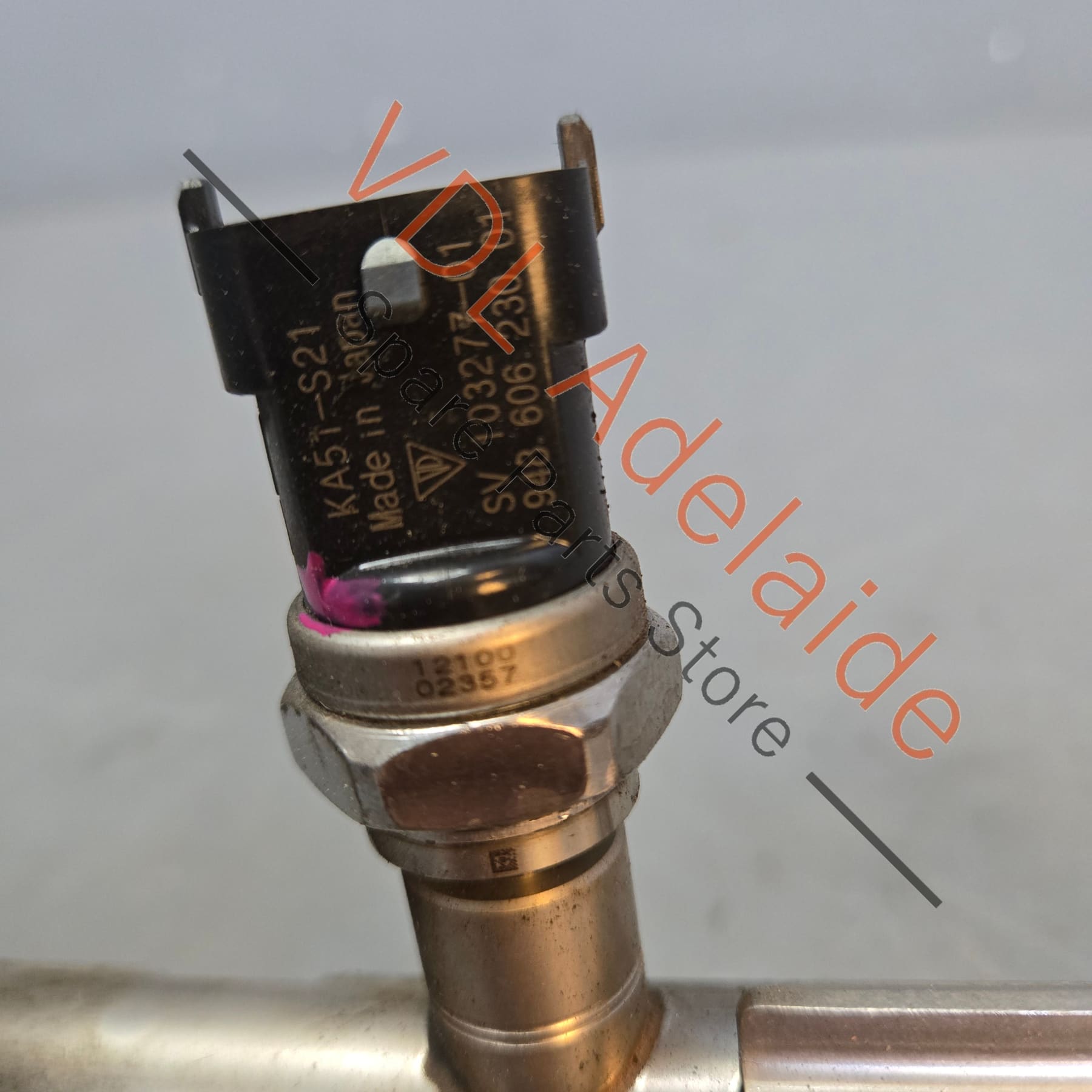 94860623003 9A111086031   Porsche Boxster A122 Fuel Pressure Sensor & Pipe 9A111086031 94860623003 Cyls 4-6