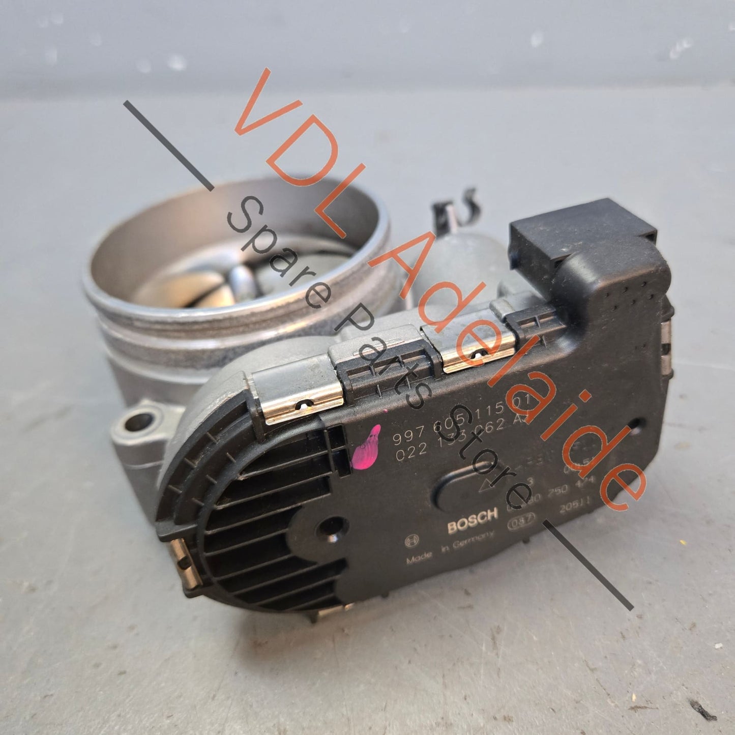 99760511501 Porsche Boxster Cayman Intake Throttle Body Valve 99760511501