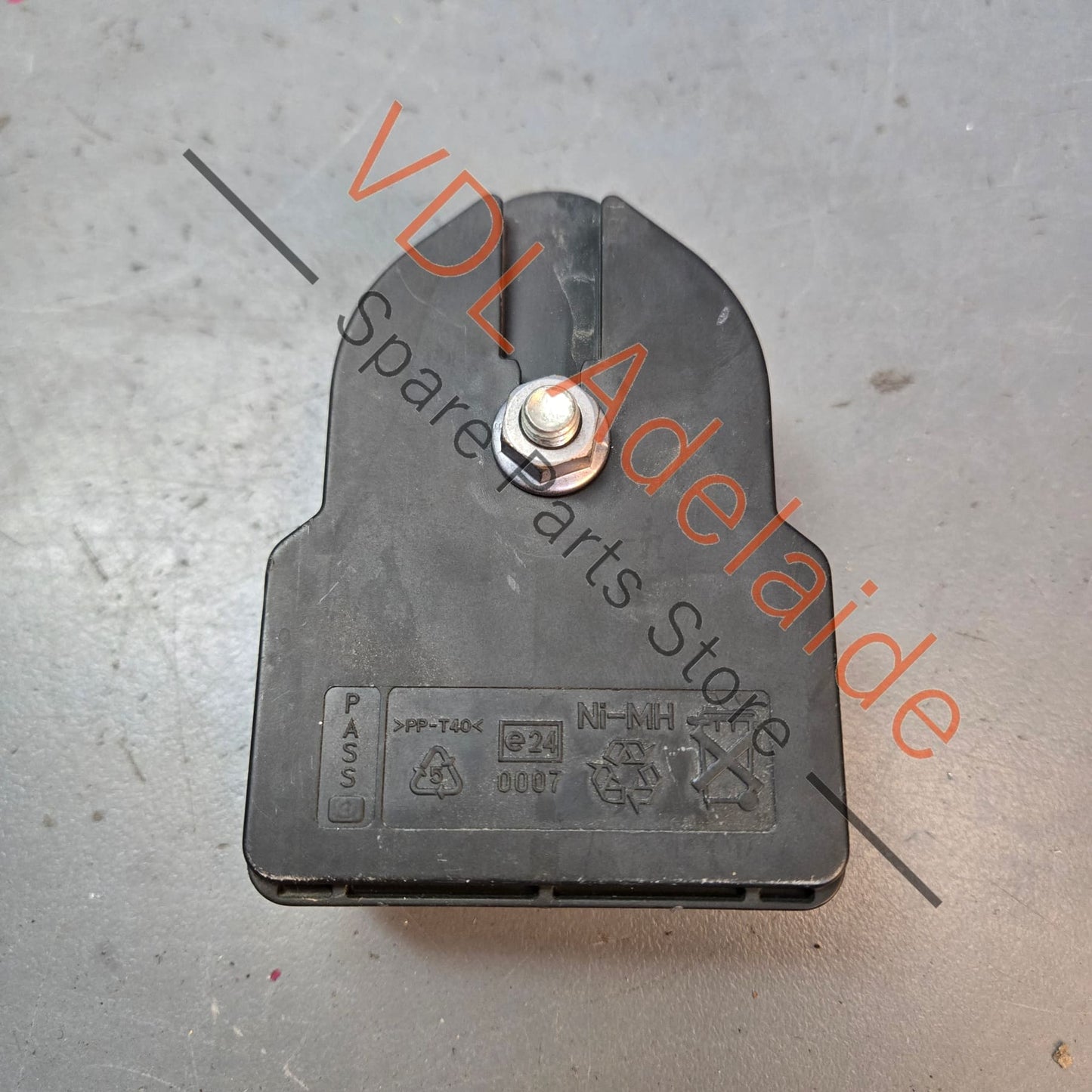 1K8951605B PAB951605 Porsche Anti Theft Siren & Tilt Sensor PAB951605 1K8951605B
