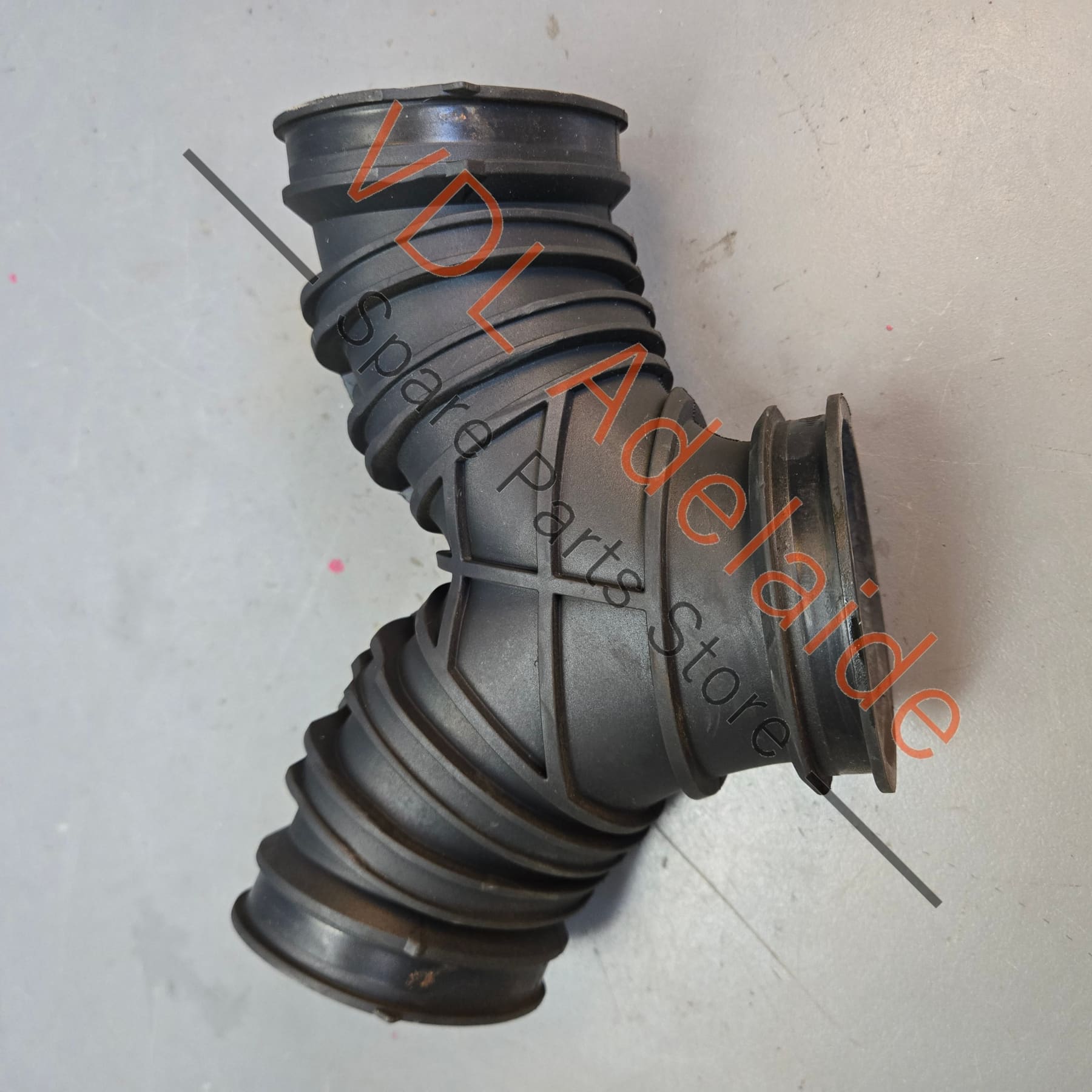 98111027000    Porsche Cayman Boxster Air Intake Tube Y Pipe Hose 98111027000