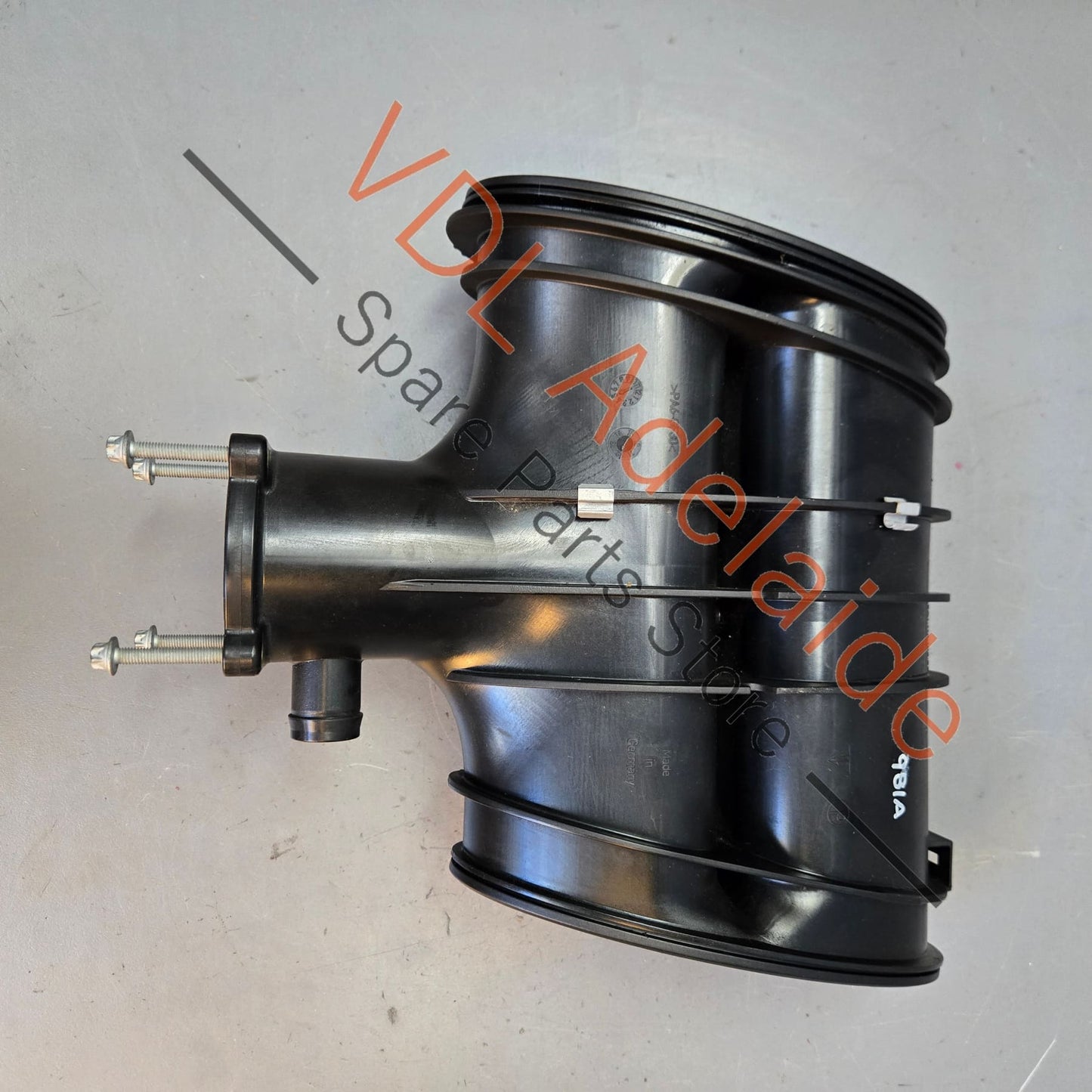 9A111012030 Porsche Intake Air Distributor Resonator for A122 2.7L 9A111012030