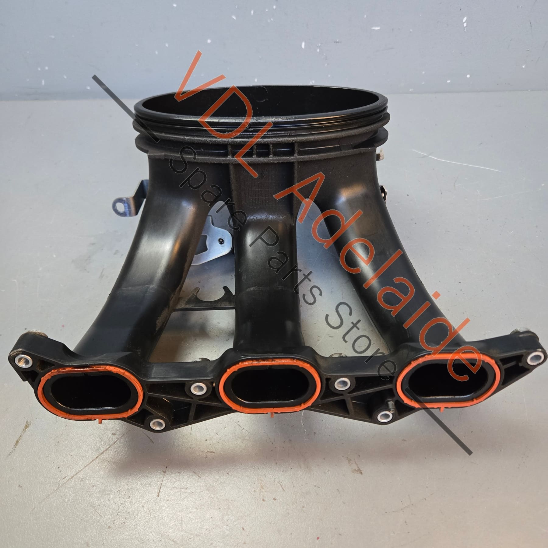 9A111011530    Porsche Cayman Boxster Plastic Intake Manifold 9A111011530