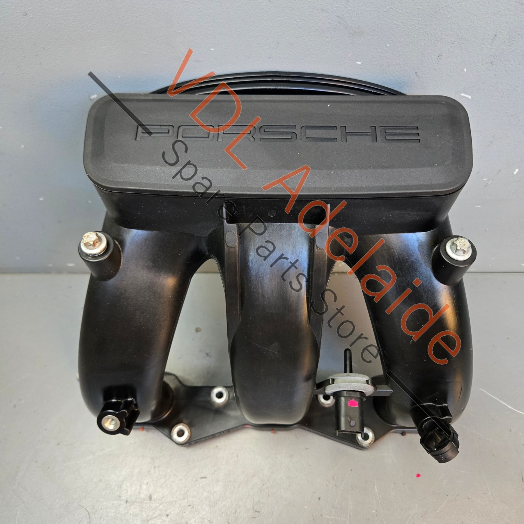 9A111011530    Porsche Cayman Boxster Plastic Intake Manifold 9A111011530