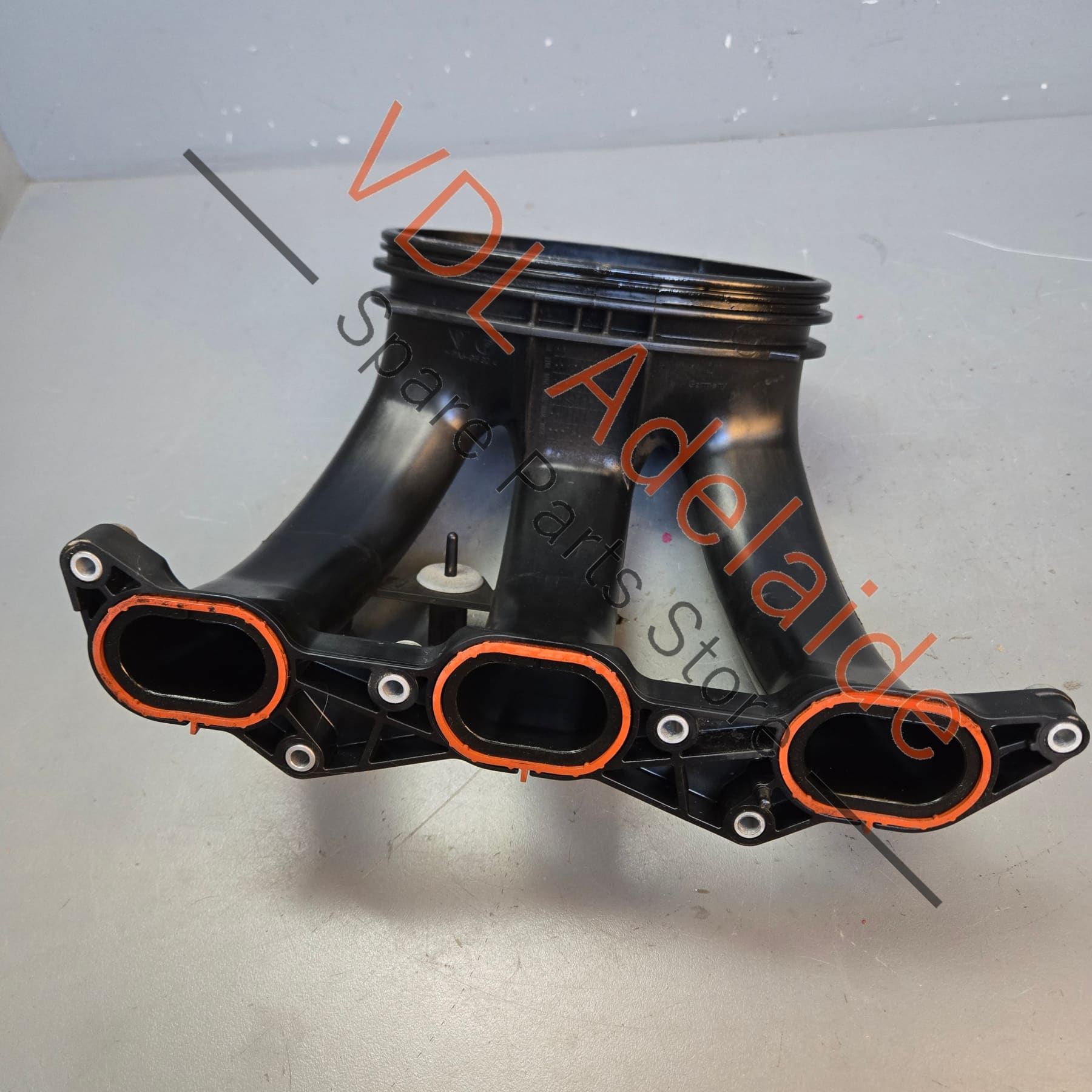 9A111011530    Porsche Cayman Boxster Plastic Intake Manifold 9A111011530