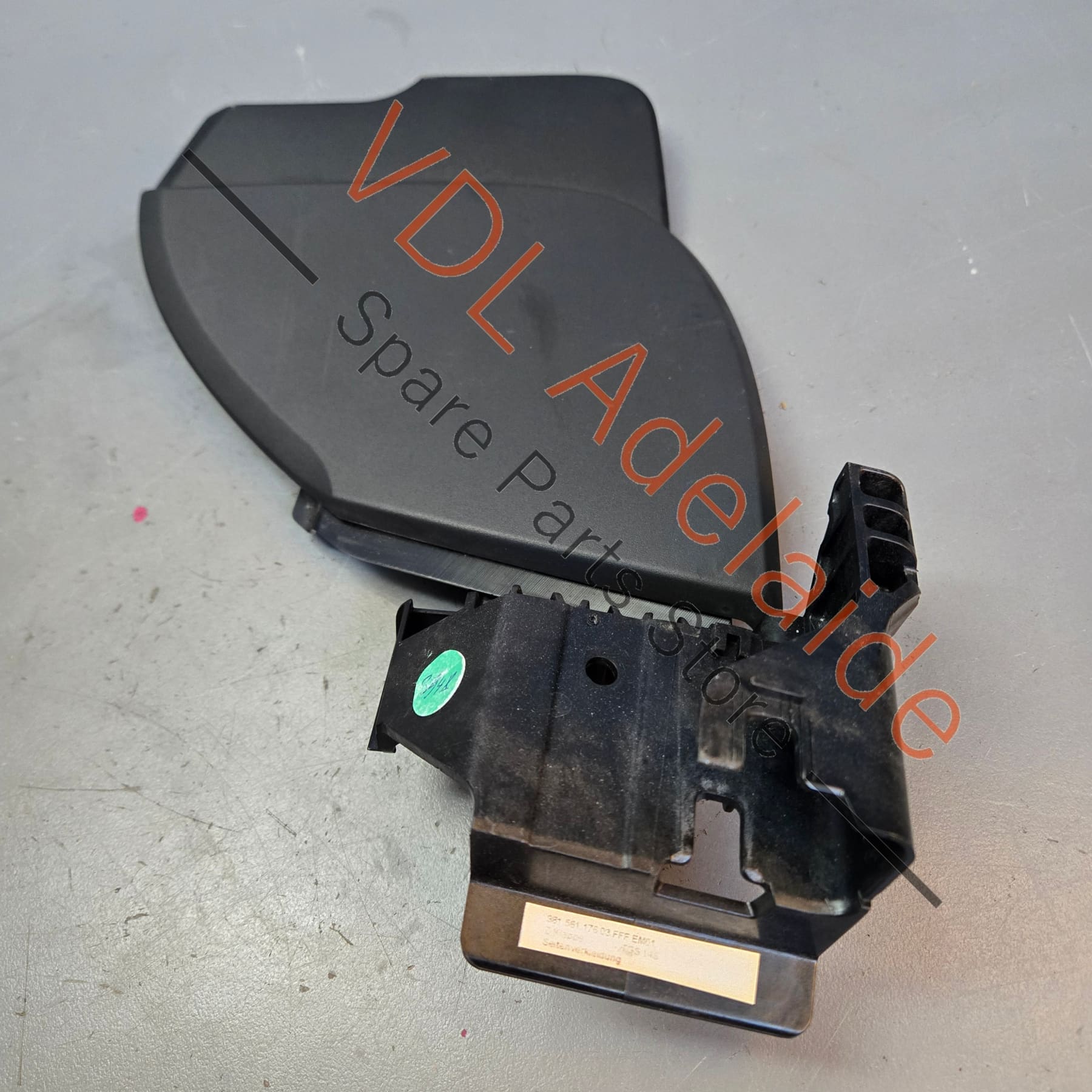 98156117608    Porsche Boxster 981 Convertible Roof Cover Flap RHS 98156117608 1E0