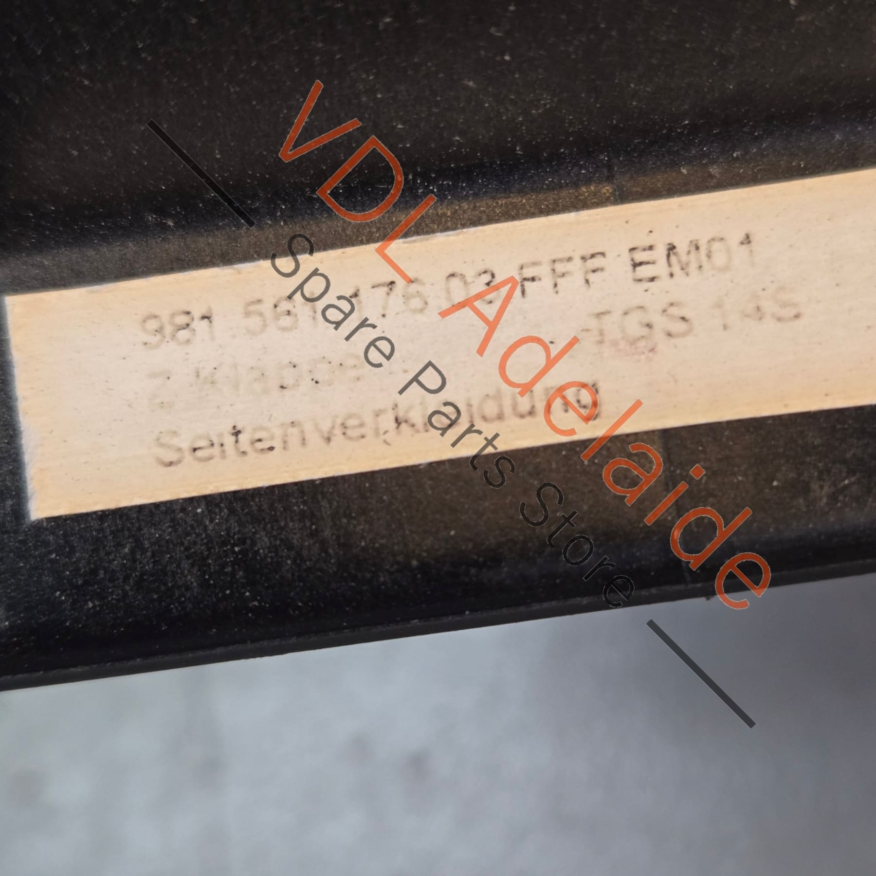 98156117608    Porsche Boxster 981 Convertible Roof Cover Flap RHS 98156117608 1E0