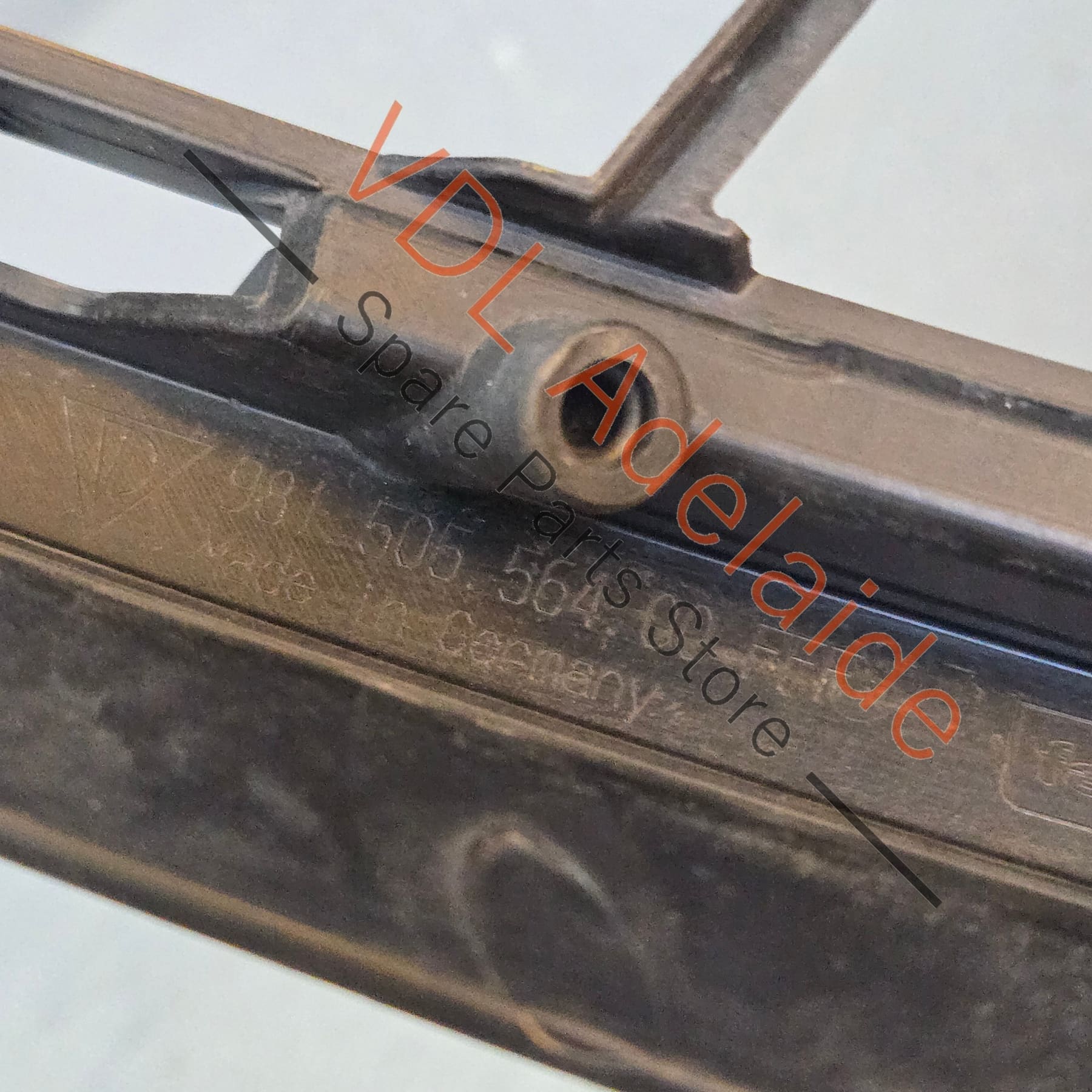 98150556400    Porsche Boxster Cayman Front Right Bumper Grille Vent 98150556400