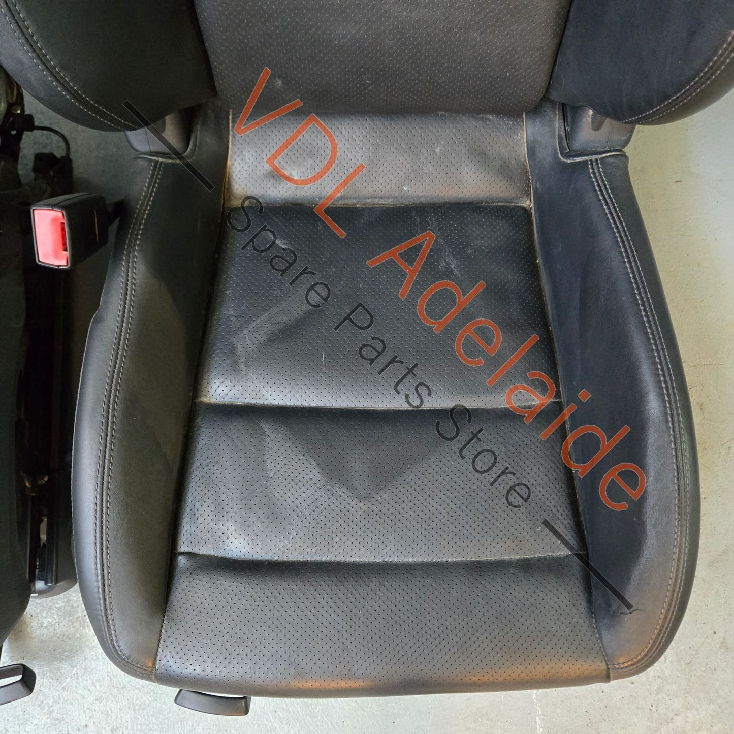 Porsche Boxster 981 Cayman Black Leather Seat Set Pair