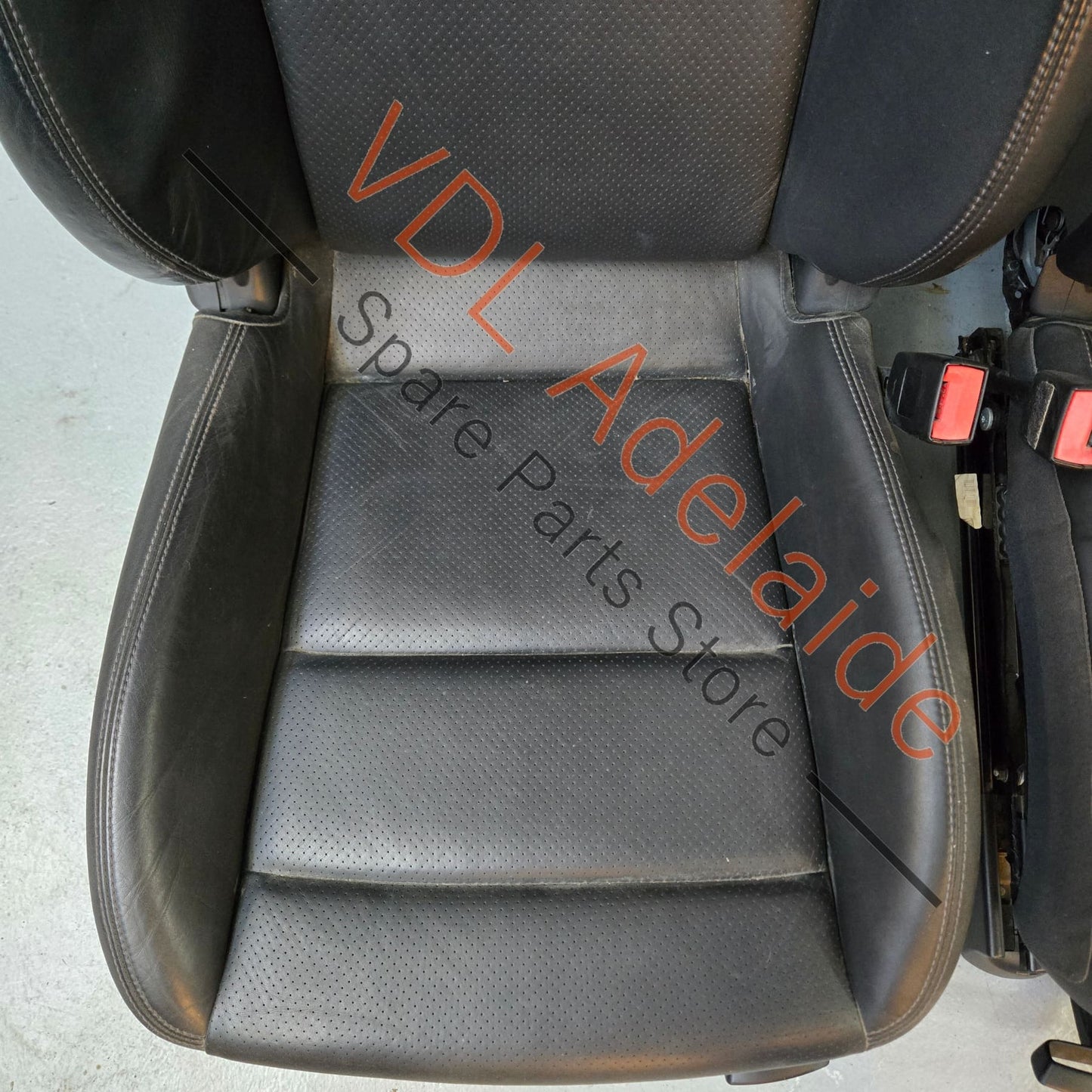 Porsche Boxster 981 Cayman Black Leather Seat Set Pair