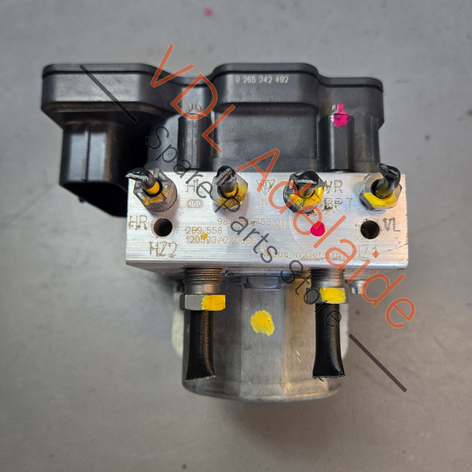 98135595503 98135595500   Porsche Boxster Cayman 981 ABS Brake Pump Module 98135595500 98135595503