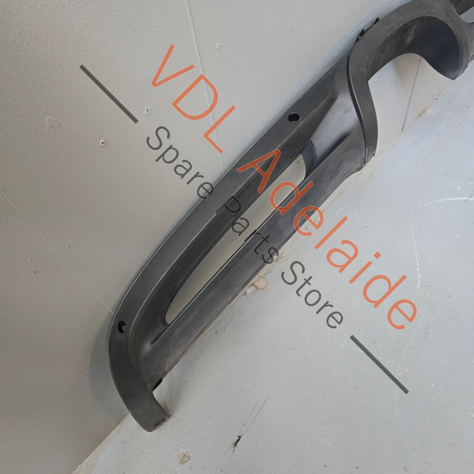 981505020A2 98150581100 98150585300  Porsche Boxster Cayman Rear Bumper Lower Diffuser Trim Set 98150585300 981505020A2 98150581100