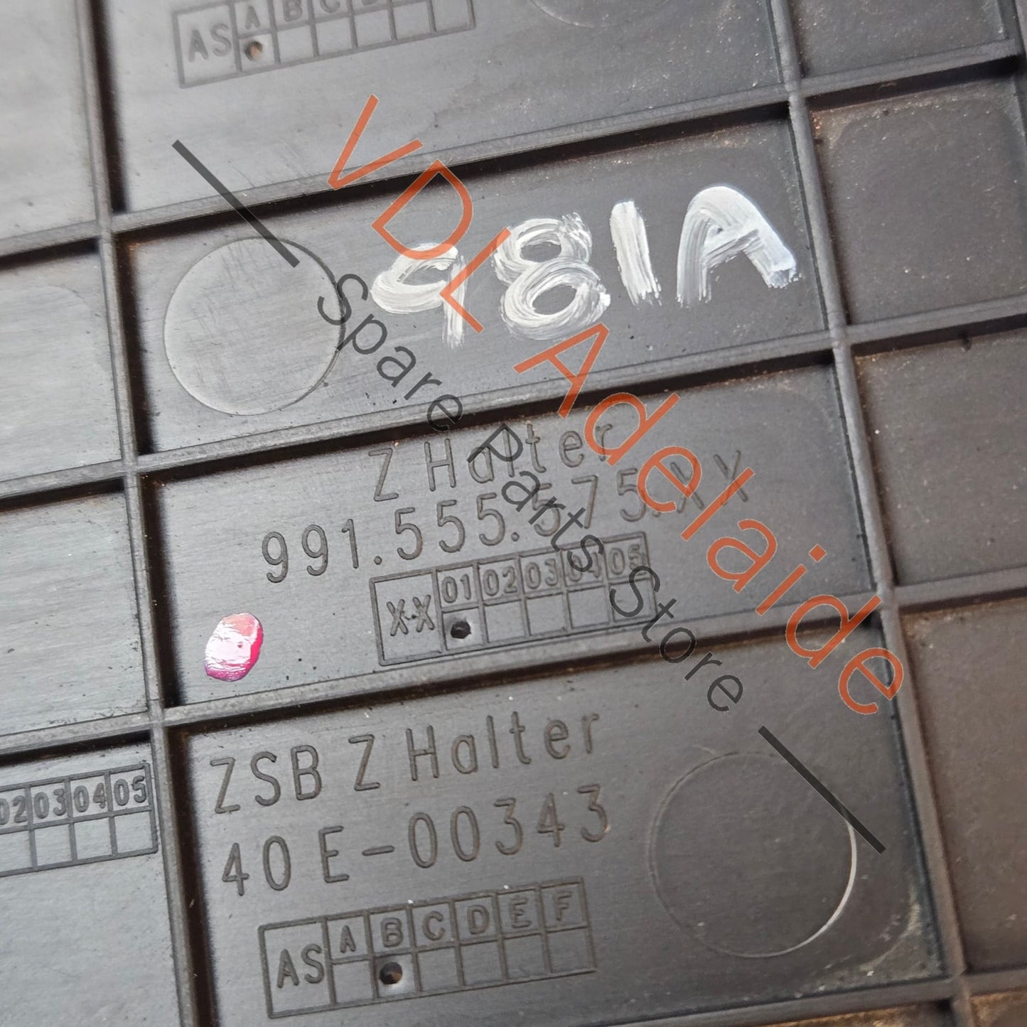 99155576501 99155557502   Porsche 911 Boxster Cayman Tyre Pump Storage Box Bracket 99155576501 99155557502