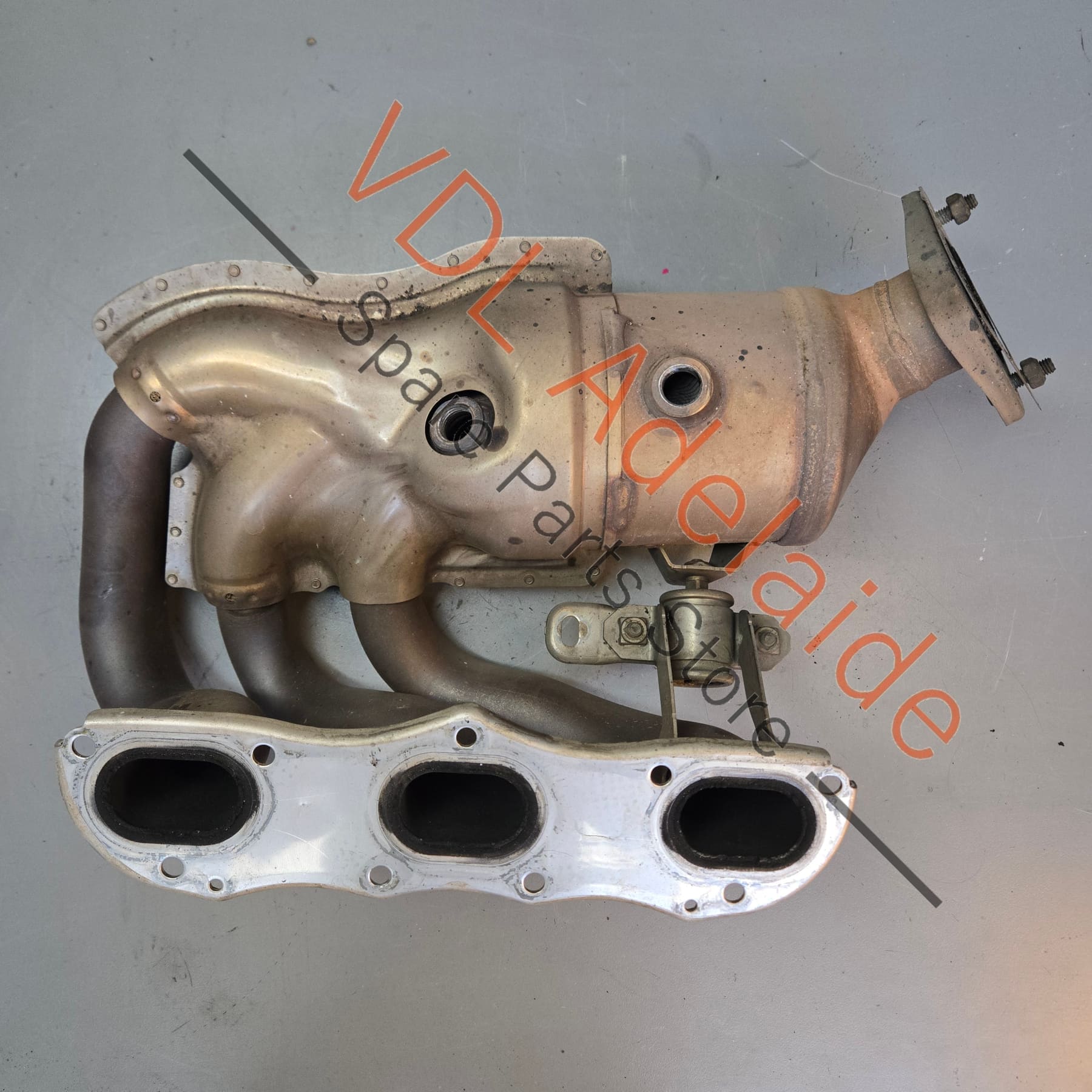 98111321205 981113212EX   Porsche Boxster Cayman 2.7L Right Exhaust Manifold w Catalytic Converter 98111321205 981113212EX